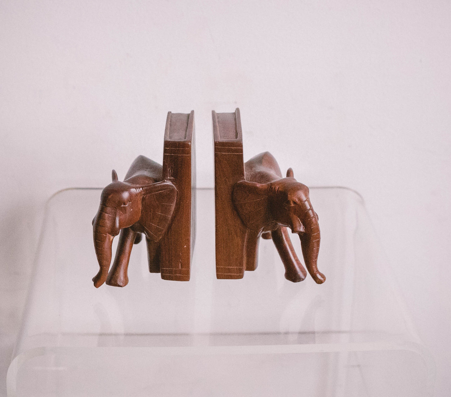 Wooden Elephant bookends, Vintage boheme home decor, Boho brown bookshelf decoration