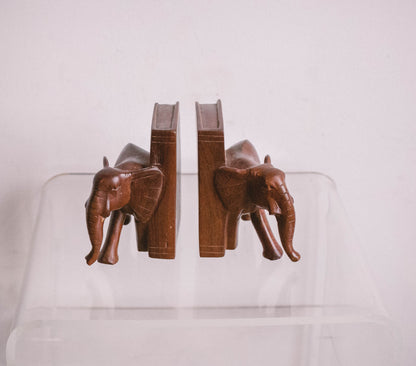 Vintage Boho Wooden Elephant Bookends — detail