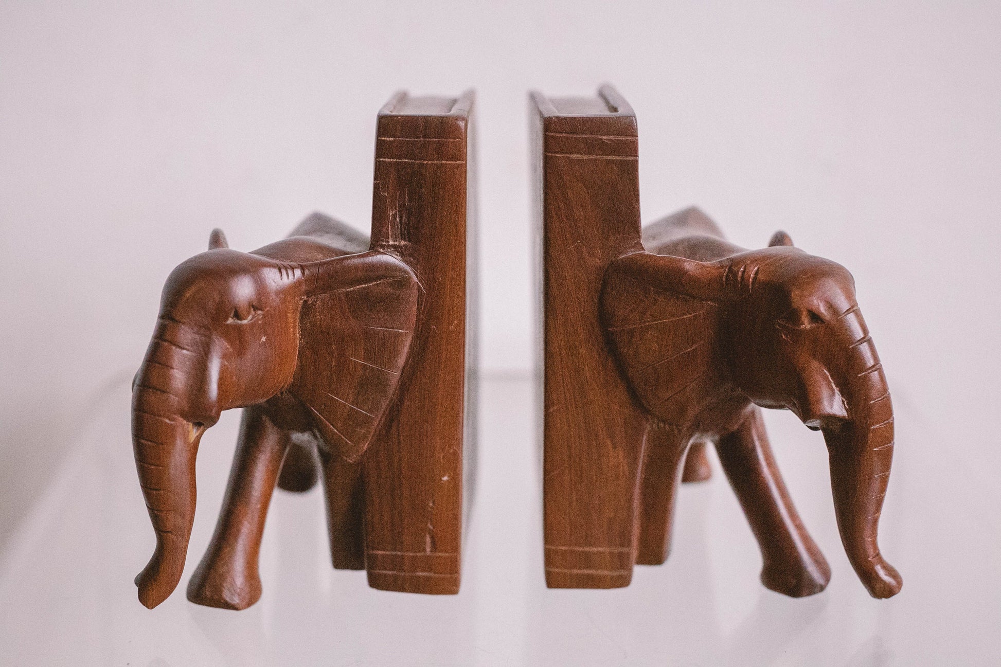 Wooden Elephant bookends, Vintage boheme home decor, Boho brown bookshelf decoration