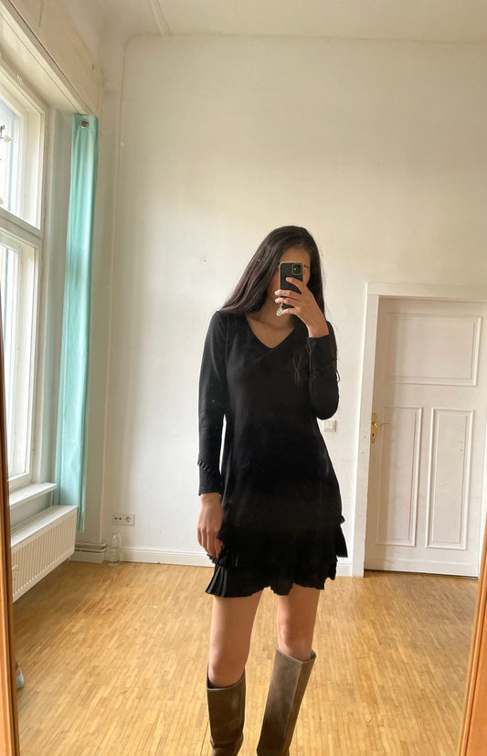 Vintage black ruffle dress with long sleeves, Mini summer dress,