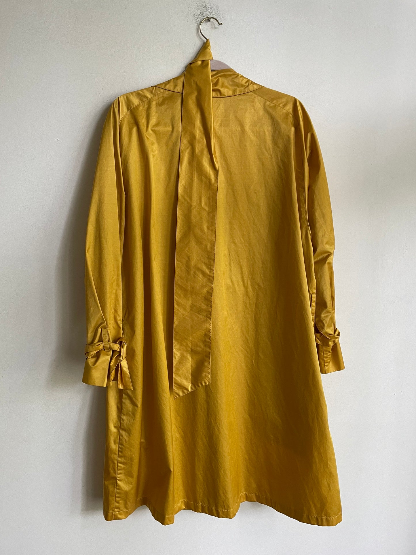 Vintage Mustard Yellow Shiny Trench Coat, Yellow Trench, Unique Vintage Trench with large mother of pearl buttons, Runway jacket, M - L