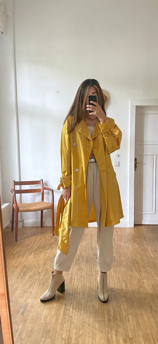 Vintage Mustard Yellow Shiny Trench Coat, Yellow Trench, Unique Vintage Trench with large mother of pearl buttons, Runway jacket, M - L