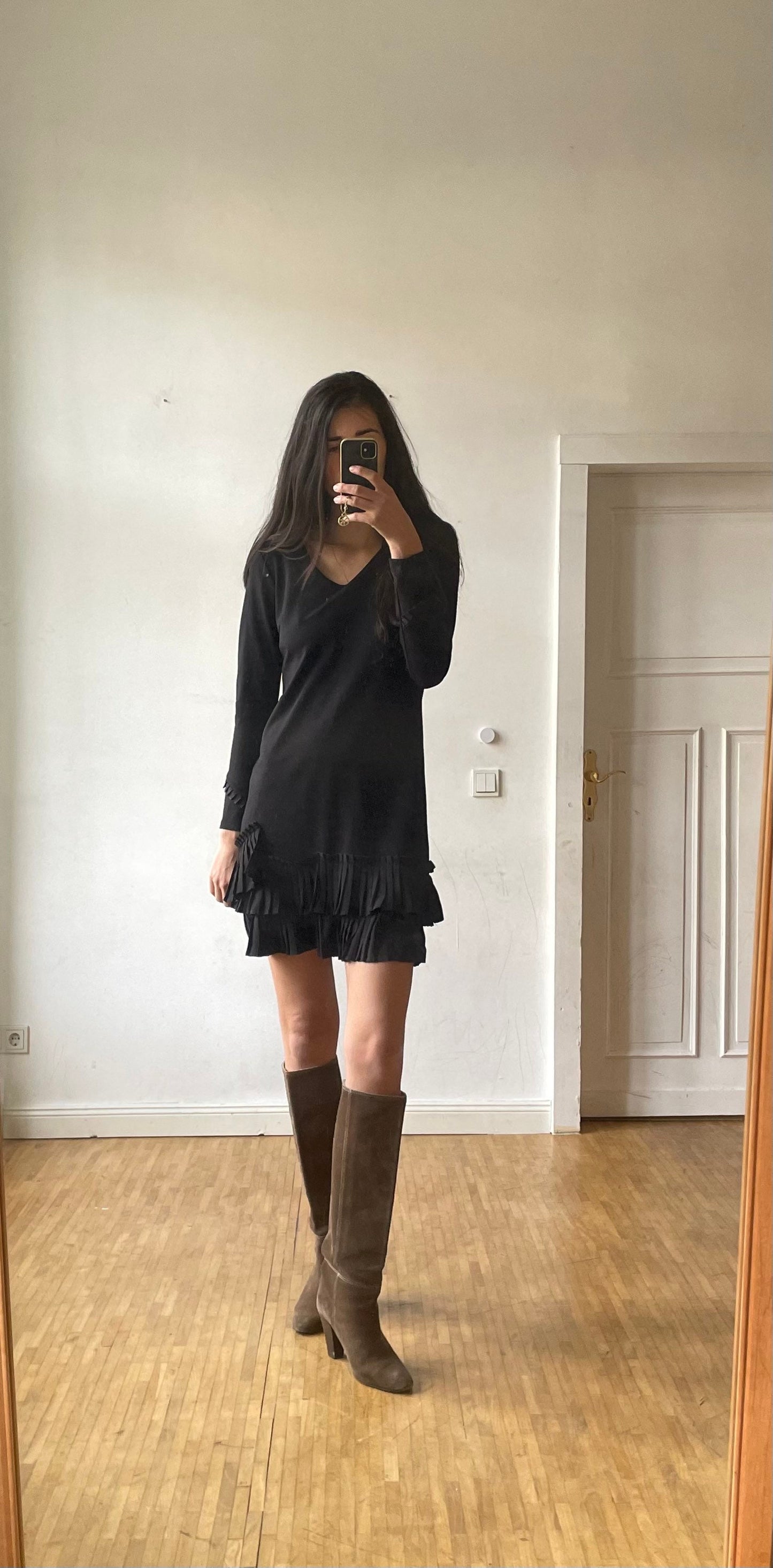 Vintage black ruffle dress with long sleeves, Mini summer dress,
