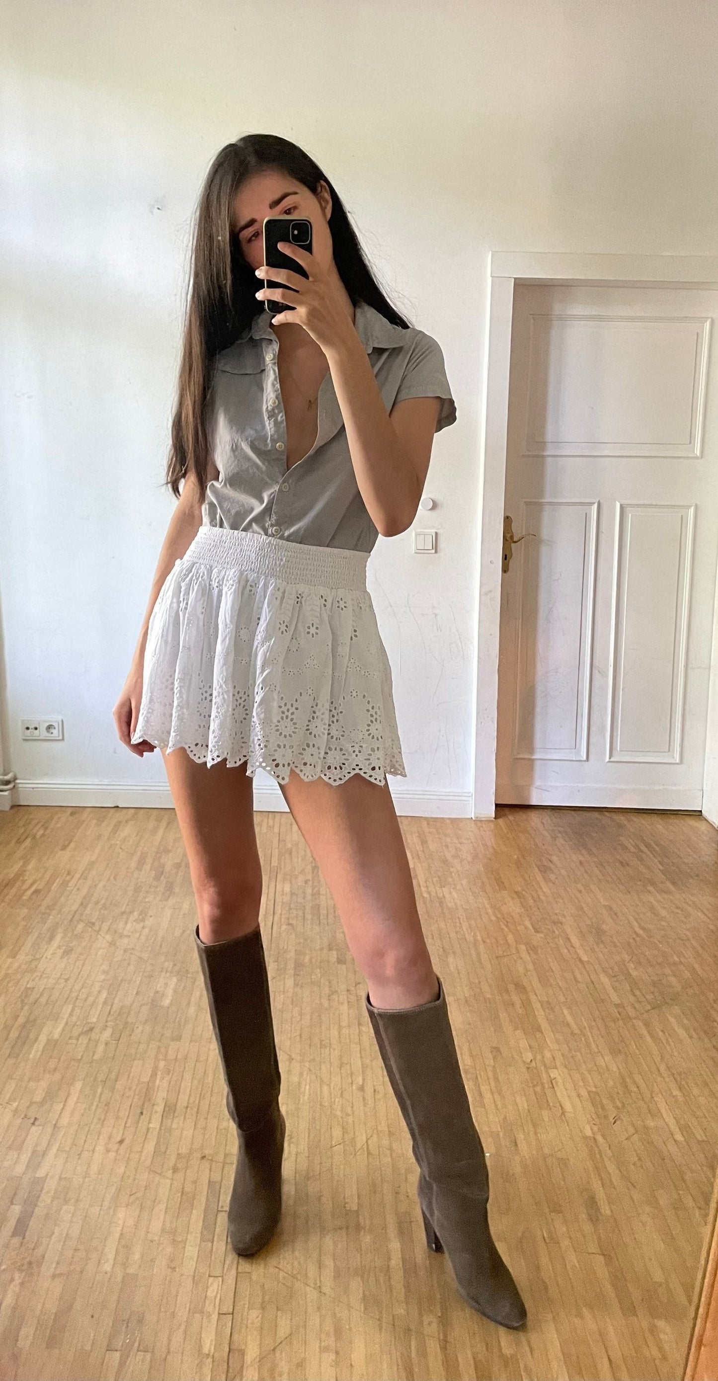 Columbia Grey Blouse Size M – Lightweight Summer Hiking Top, Active Wear Shirt, High-Quality, Versatile for Pants & Skirts