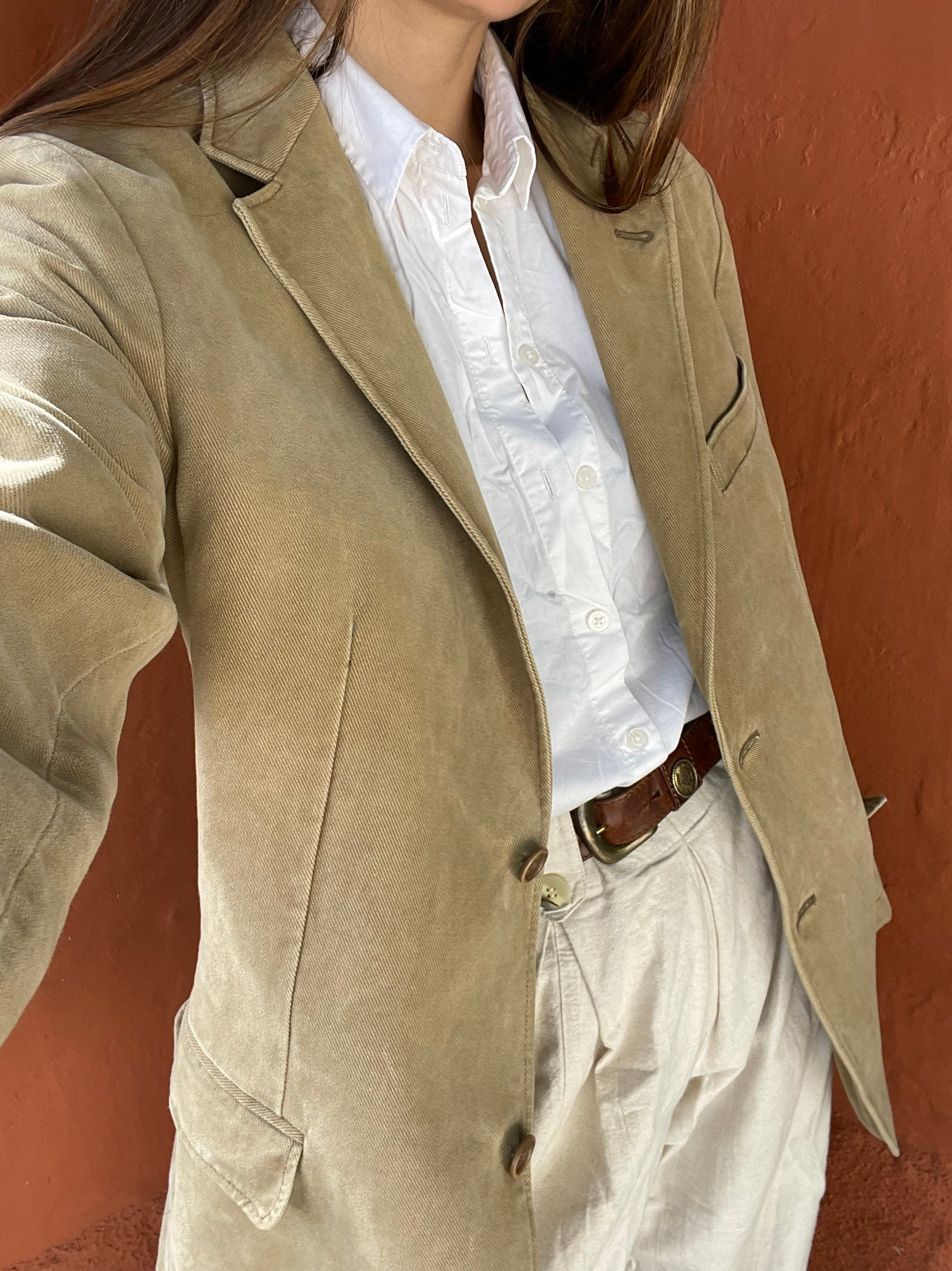 Beige Vintage Oversized Blazer Jacket — detail