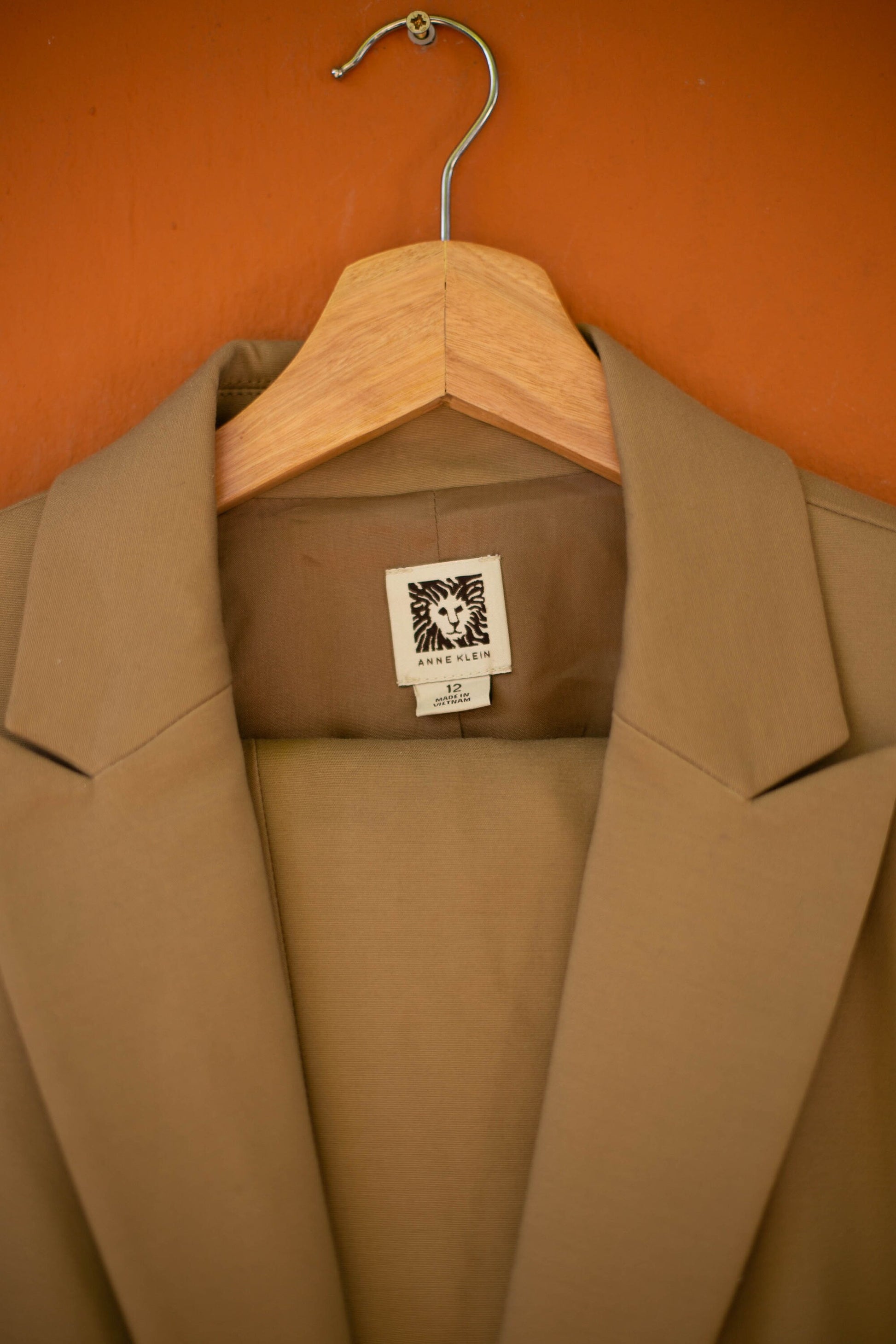 Contemporary Taupe Suit Set - Sleek Blazer and Tailored Trousers, Basic earthy lounge set, boheme two piece, beige house set, pant suits