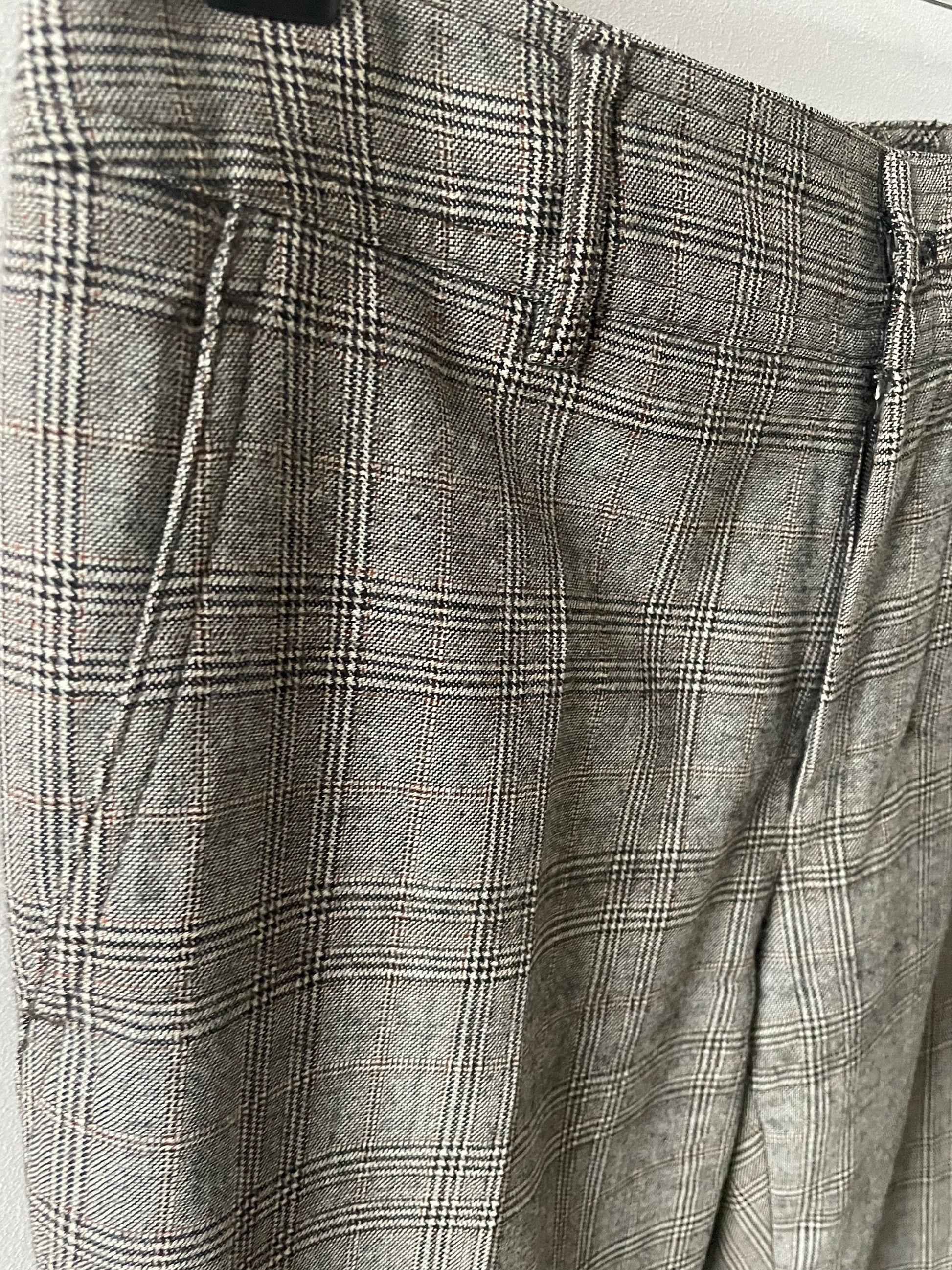 Vintage grey checkered wool Max Mara trousers, Minimalist office straight pants, Mid waist rise winter pants, S