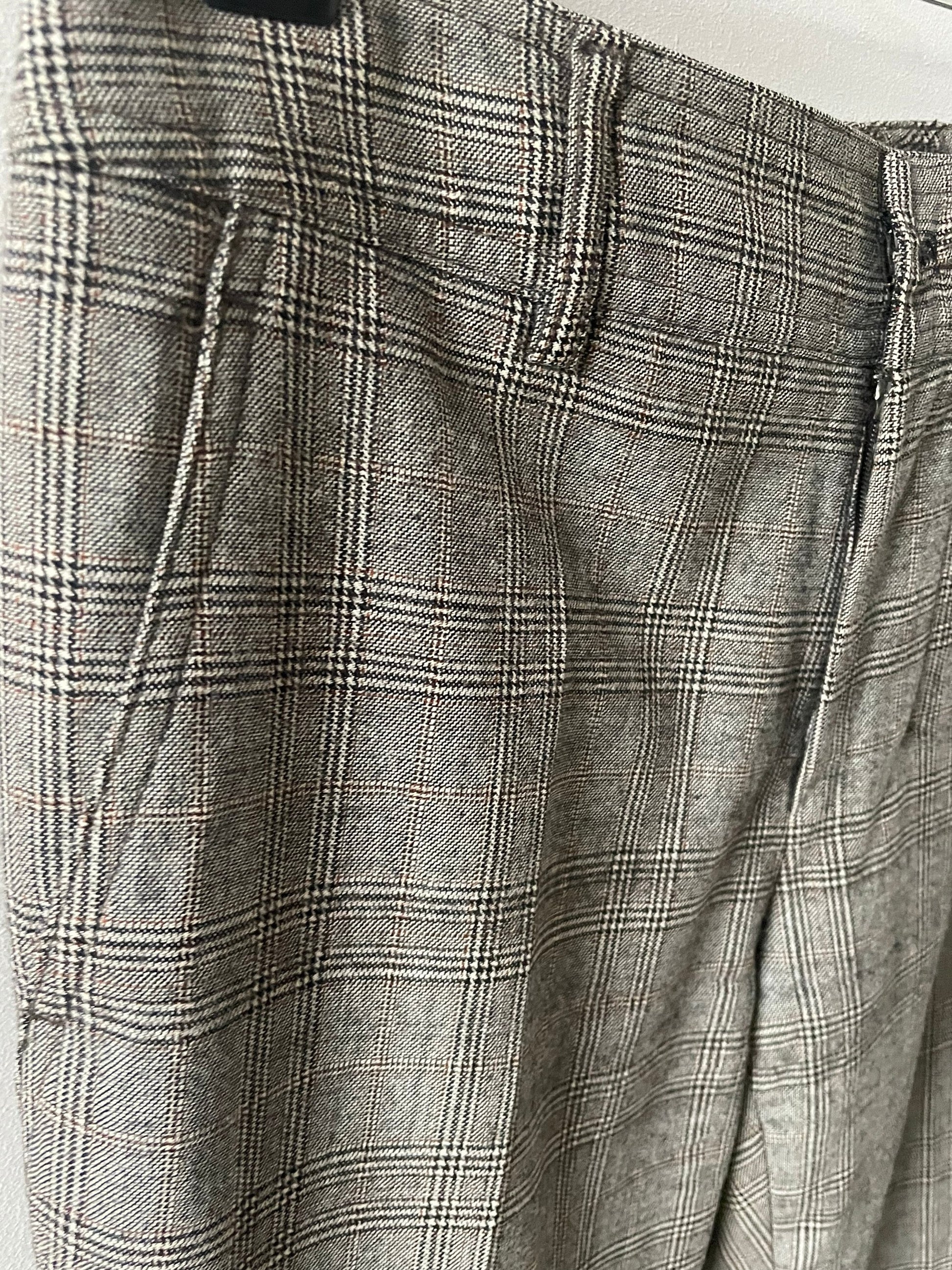 Vintage grey checkered wool Max Mara trousers, Minimalist office straight pants, Mid waist rise winter pants, S