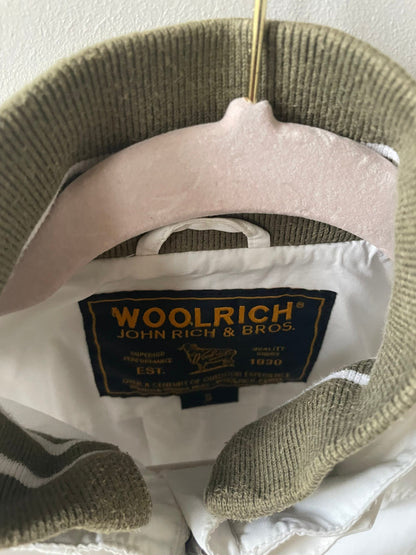 Vintage Woolrich White Windbreaker Jacket — back view