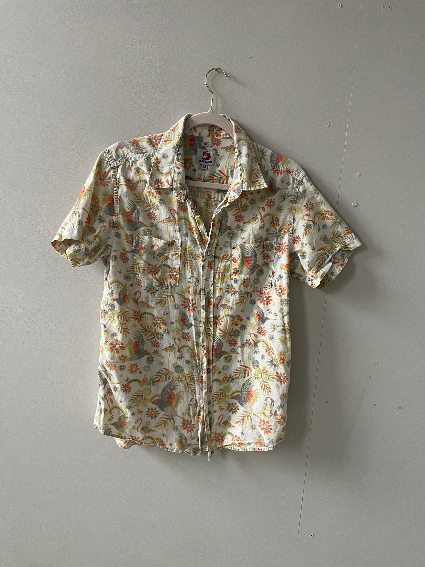 Retro vintage men's button up, Quicksilver Shirt, 70s shirt, Surfer shirt, Vintage short sleeve button up