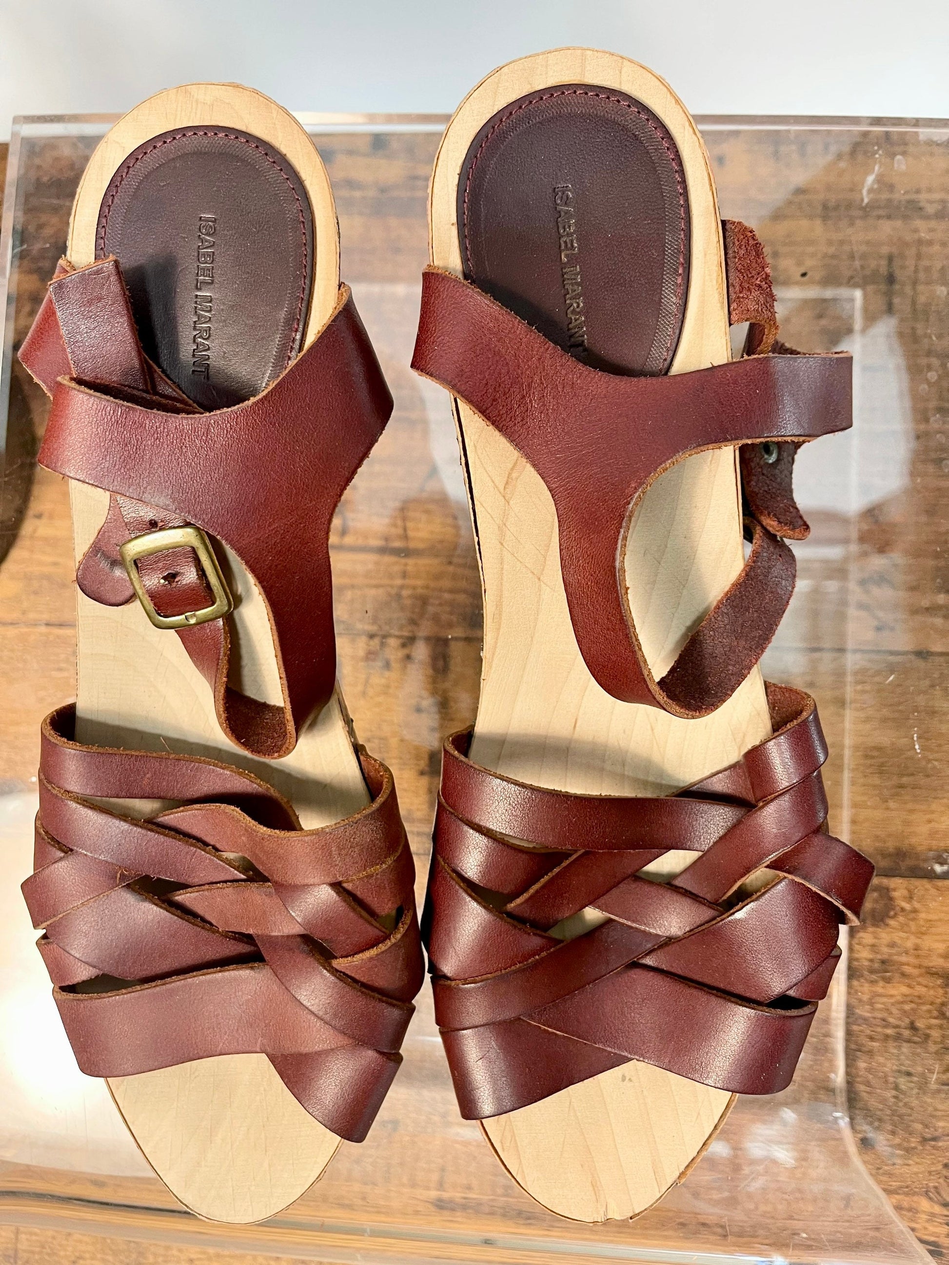Vintage Isabel Marant platform sandals, leather in burgundy brown, open toe, floral detailed heel, bohemian grunge, EU 41