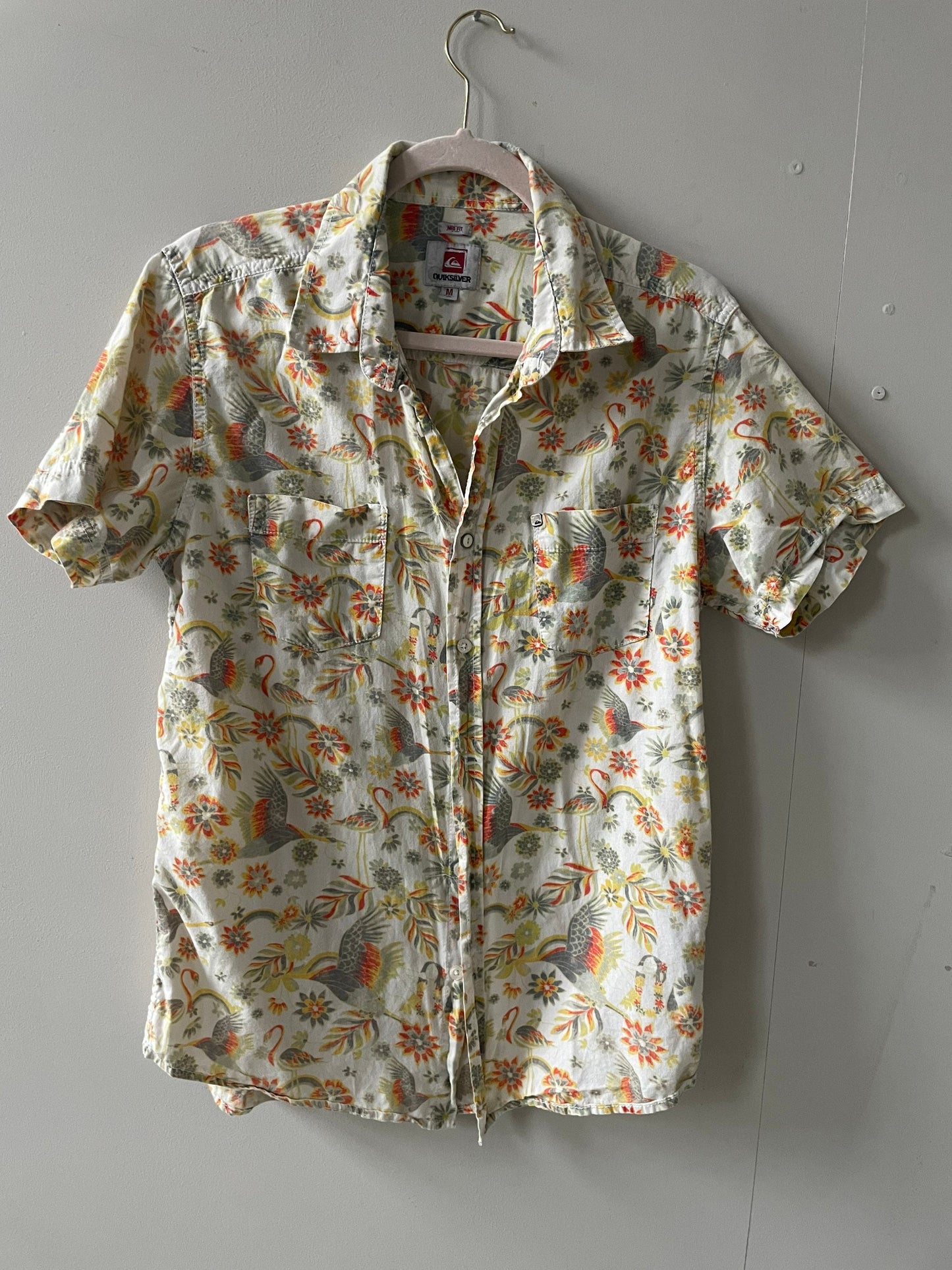 Retro vintage men's button up, Quicksilver Shirt, 70s shirt, Surfer shirt, Vintage short sleeve button up