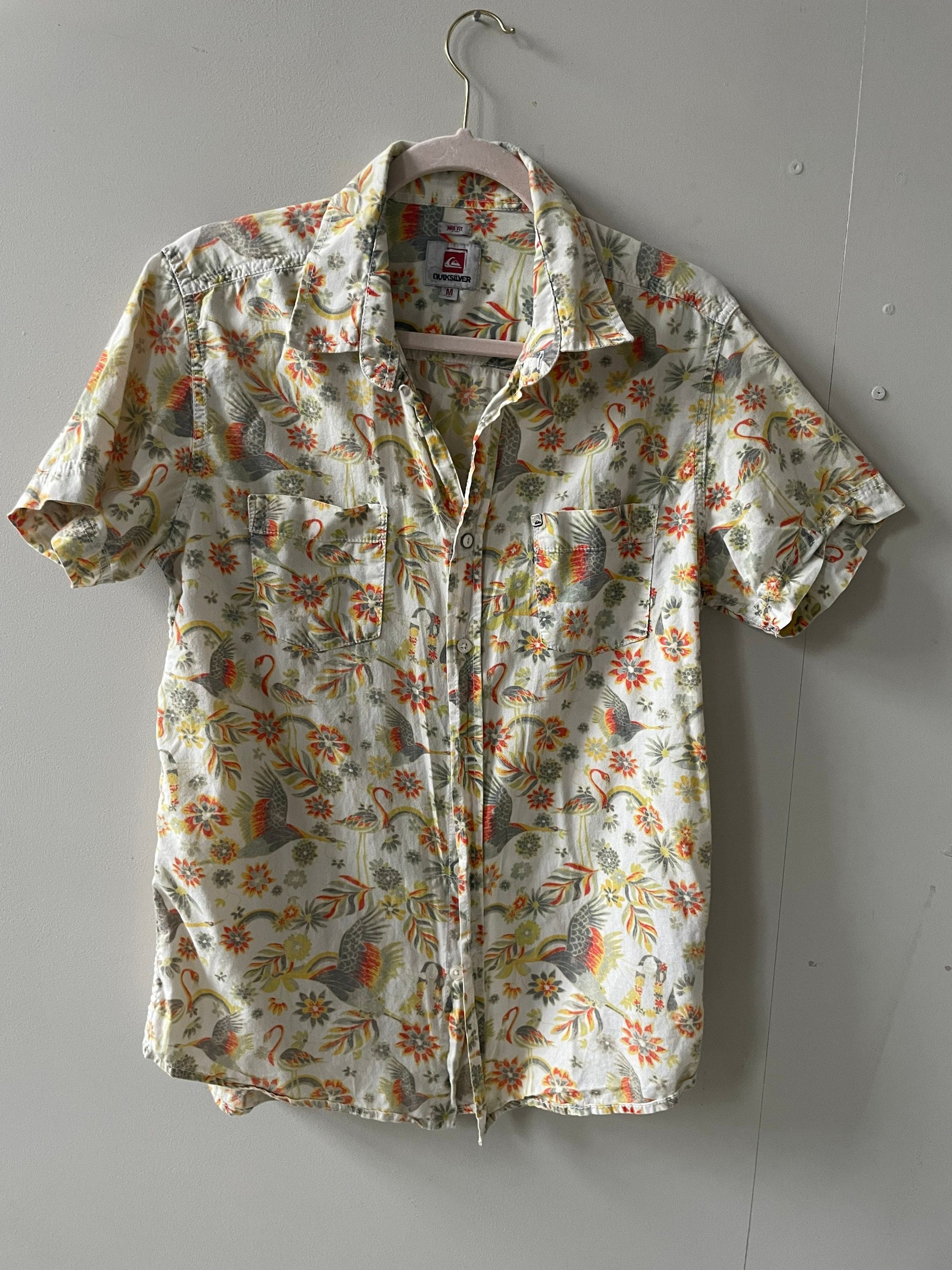 Retro vintage men's button up, Quicksilver Shirt, 70s shirt, Surfer shirt, Vintage short sleeve button up