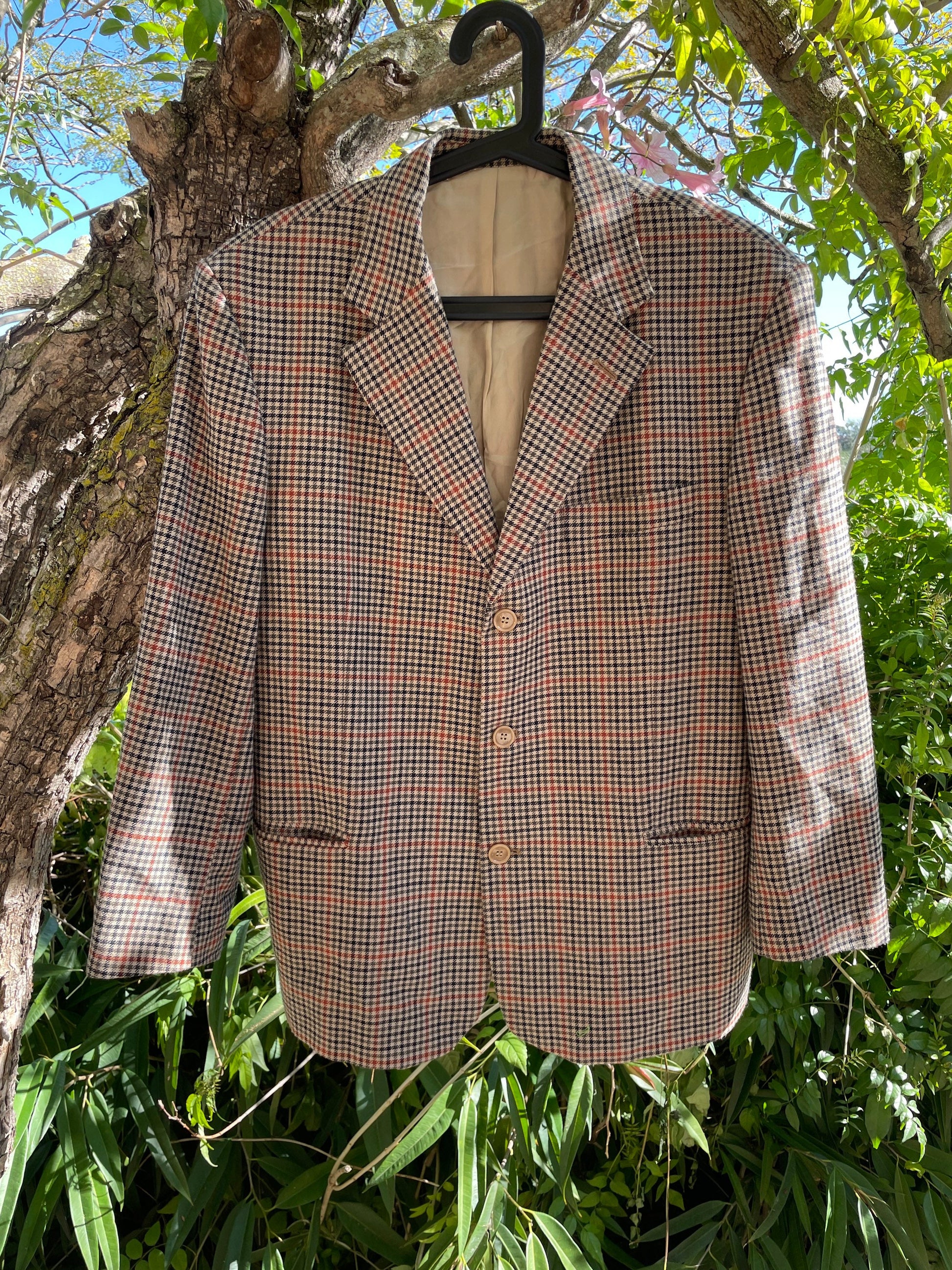 Light Academia wool plaid blazer, True vintage smart autumn coat, Tartan jacket, Plaided winter blazer, Houndstooth stylish jacket