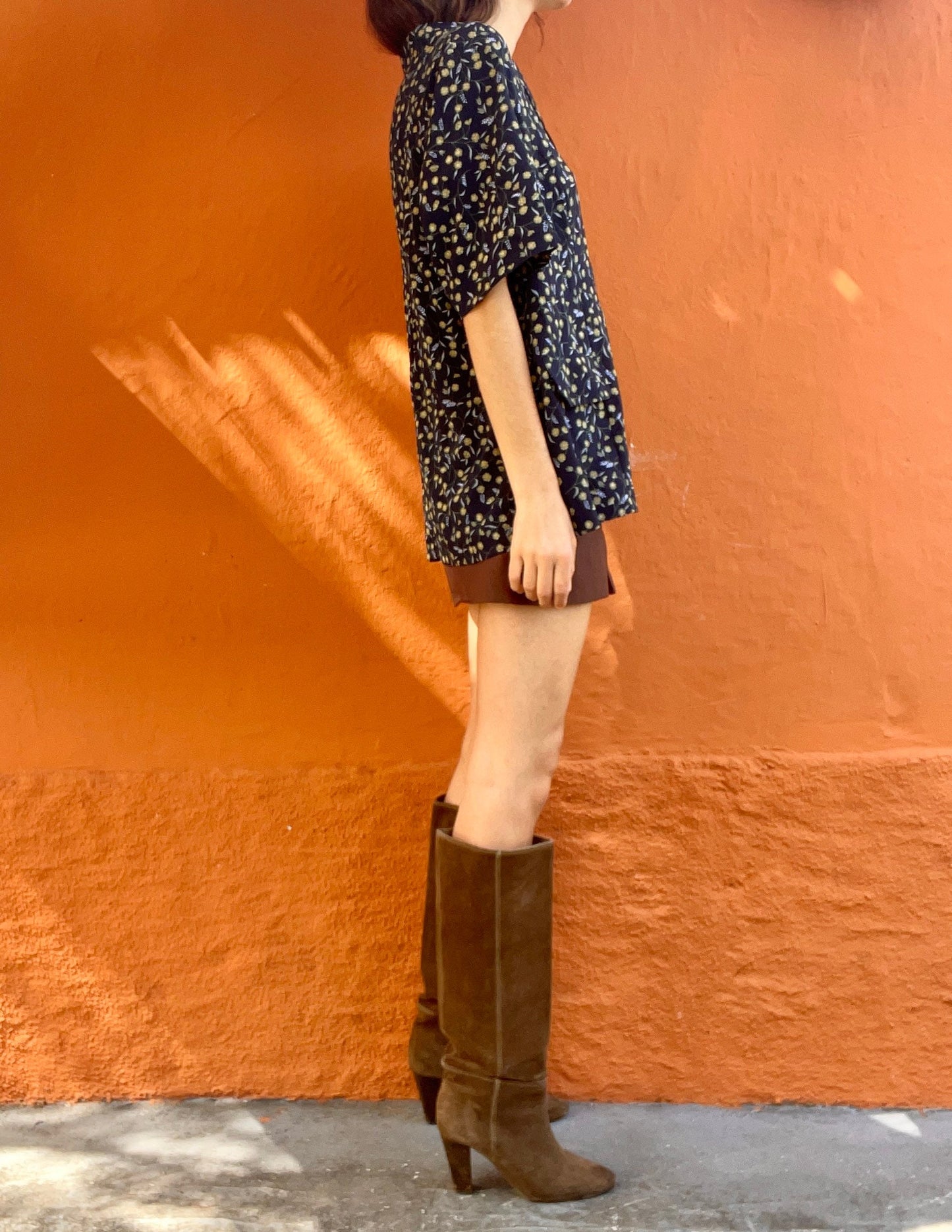 Blue and yellow flower blouse, Vintage summer shirt, Cute knot tie oversized blouse, 80s secretary top, XL