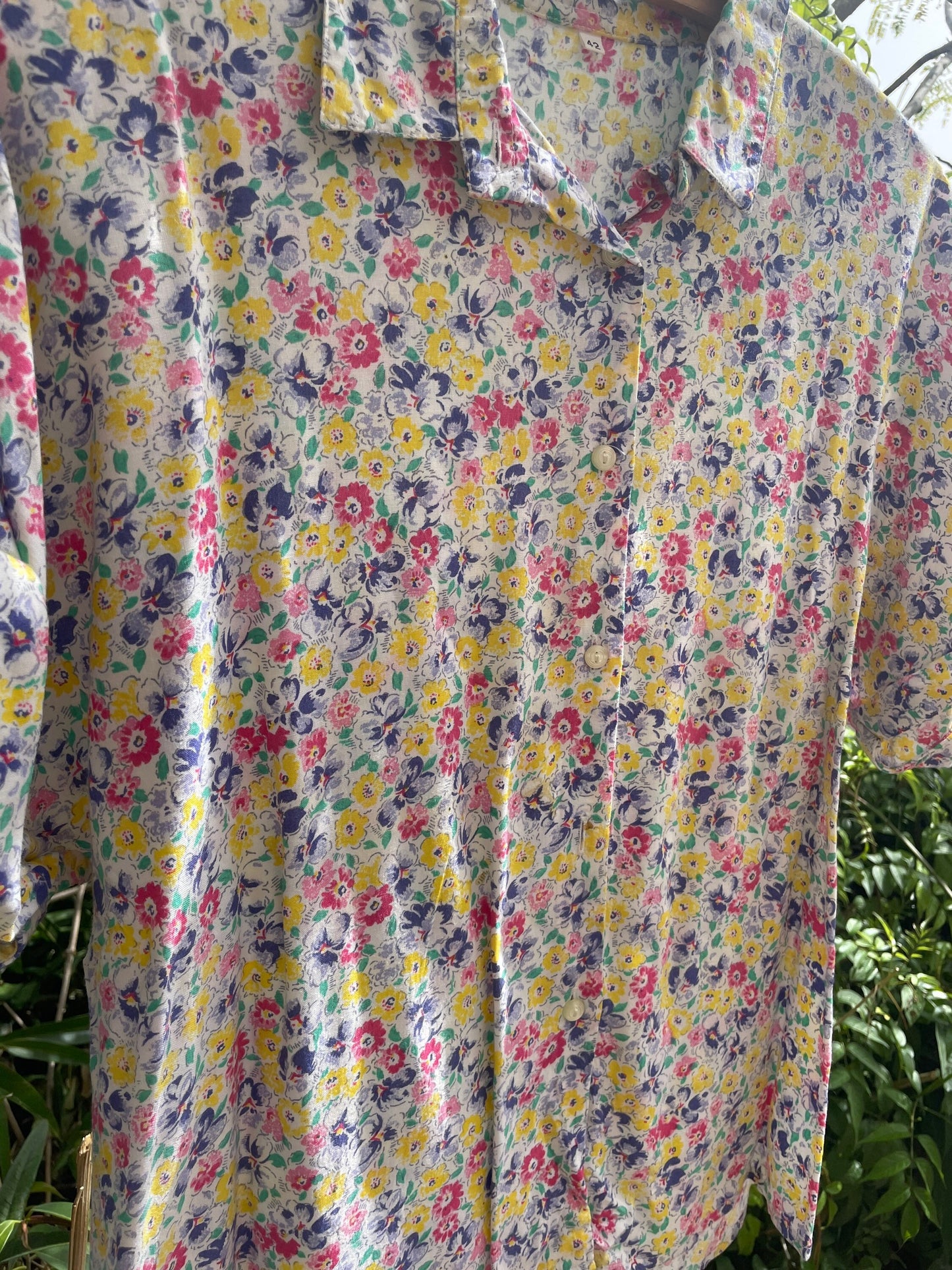 Floral women's blouse, Retro blouse, Hippie clothing, Light cotton summer shirt, floral pattern button up girl shirt, M