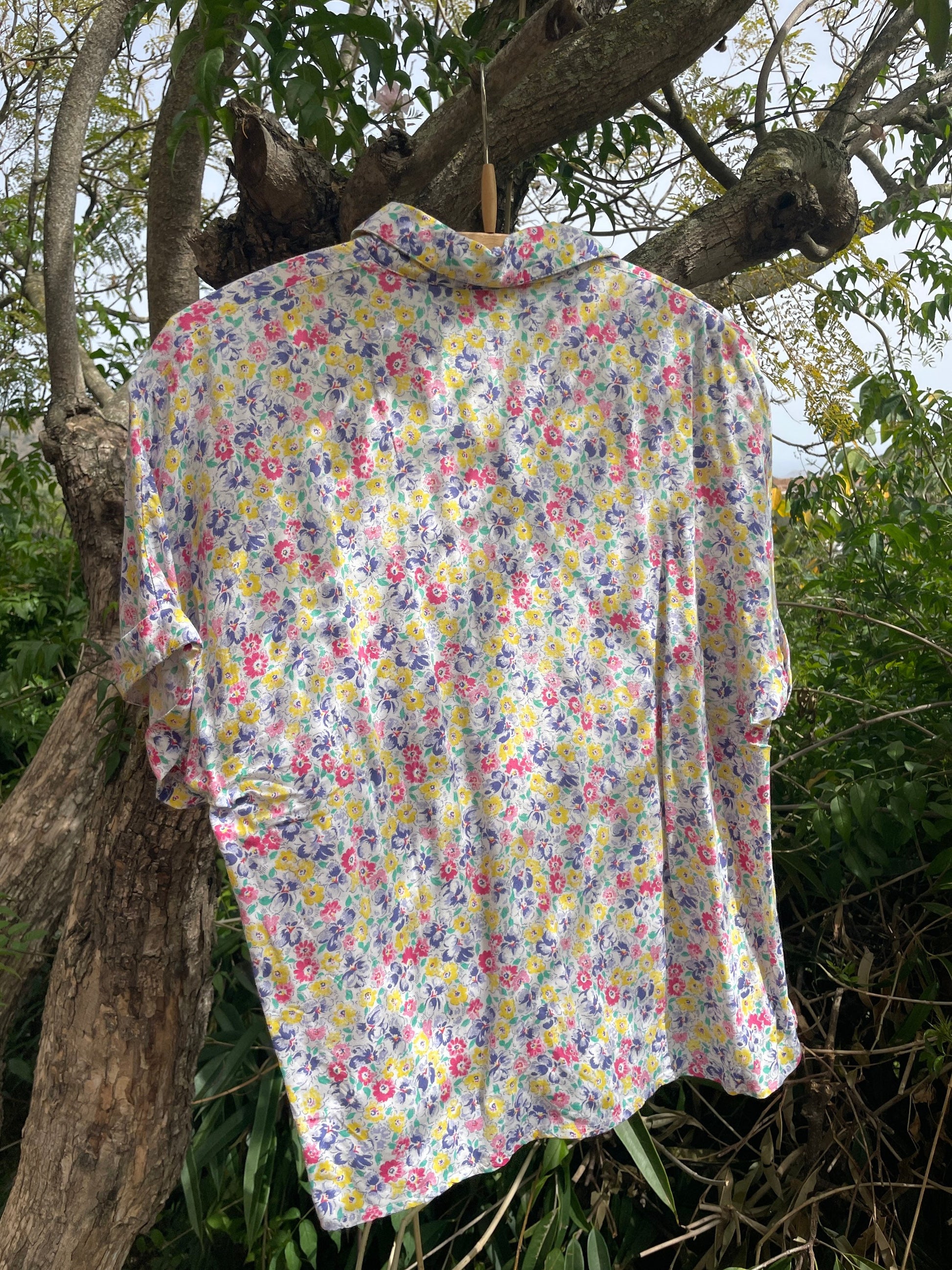 Floral women's blouse, Retro blouse, Hippie clothing, Light cotton summer shirt, floral pattern button up girl shirt, M