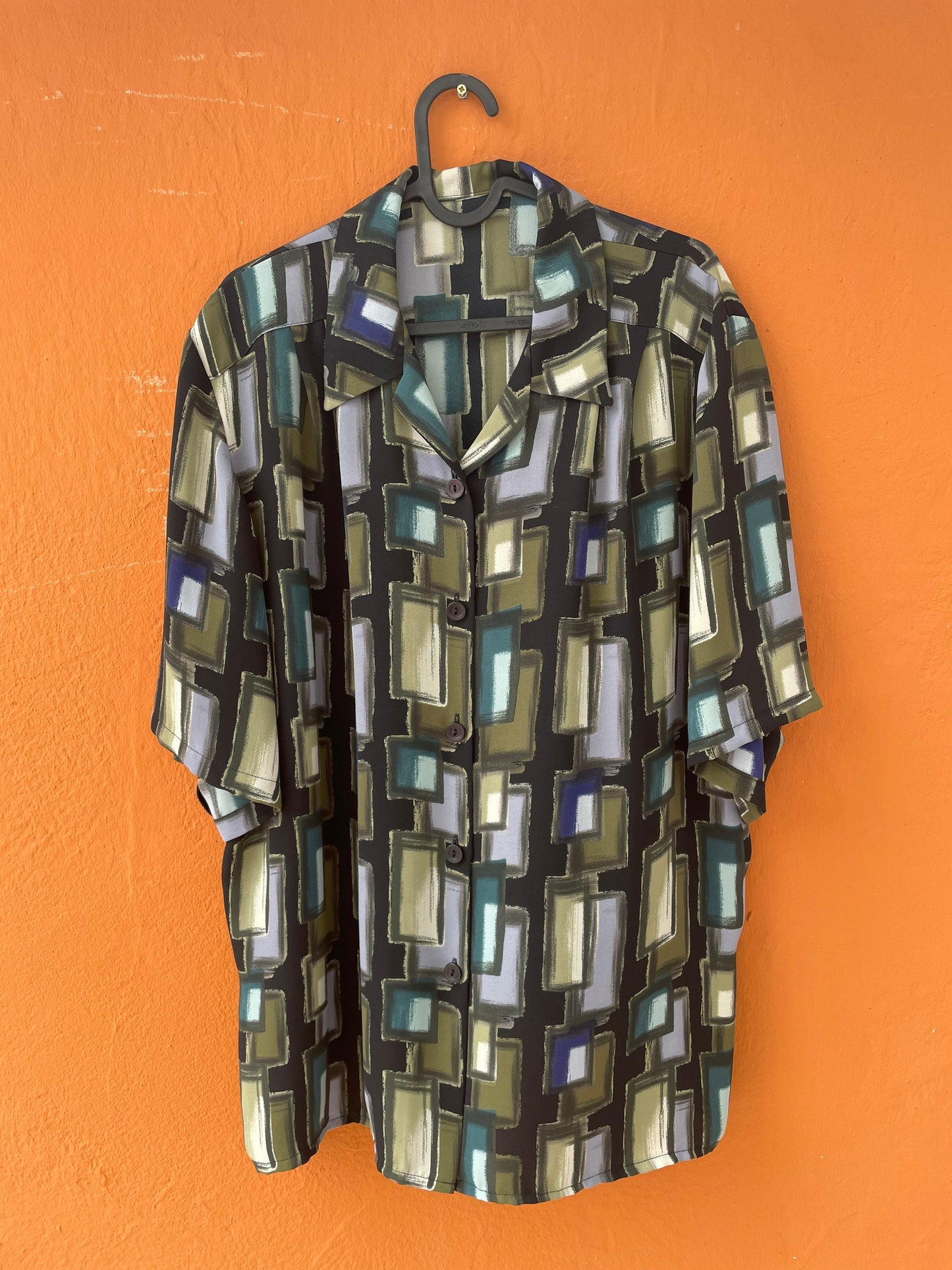 Vintage Abstract Pattern Blouse - Loose Fit, Party & Beach Wear, Knot Tie or French Tuck, Sizes S to XXXL