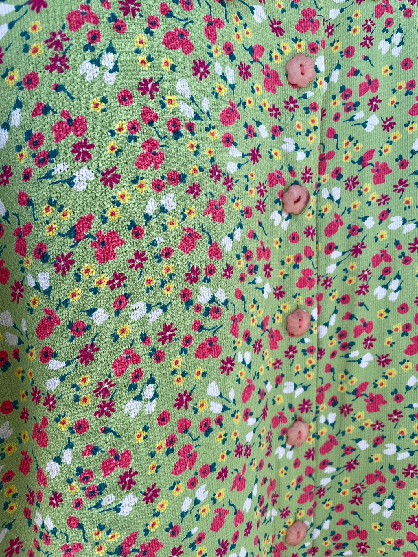 Vintage green flower top, Retro floral blouse, Cute summer shirt, Button-up oversized 70s blouse,