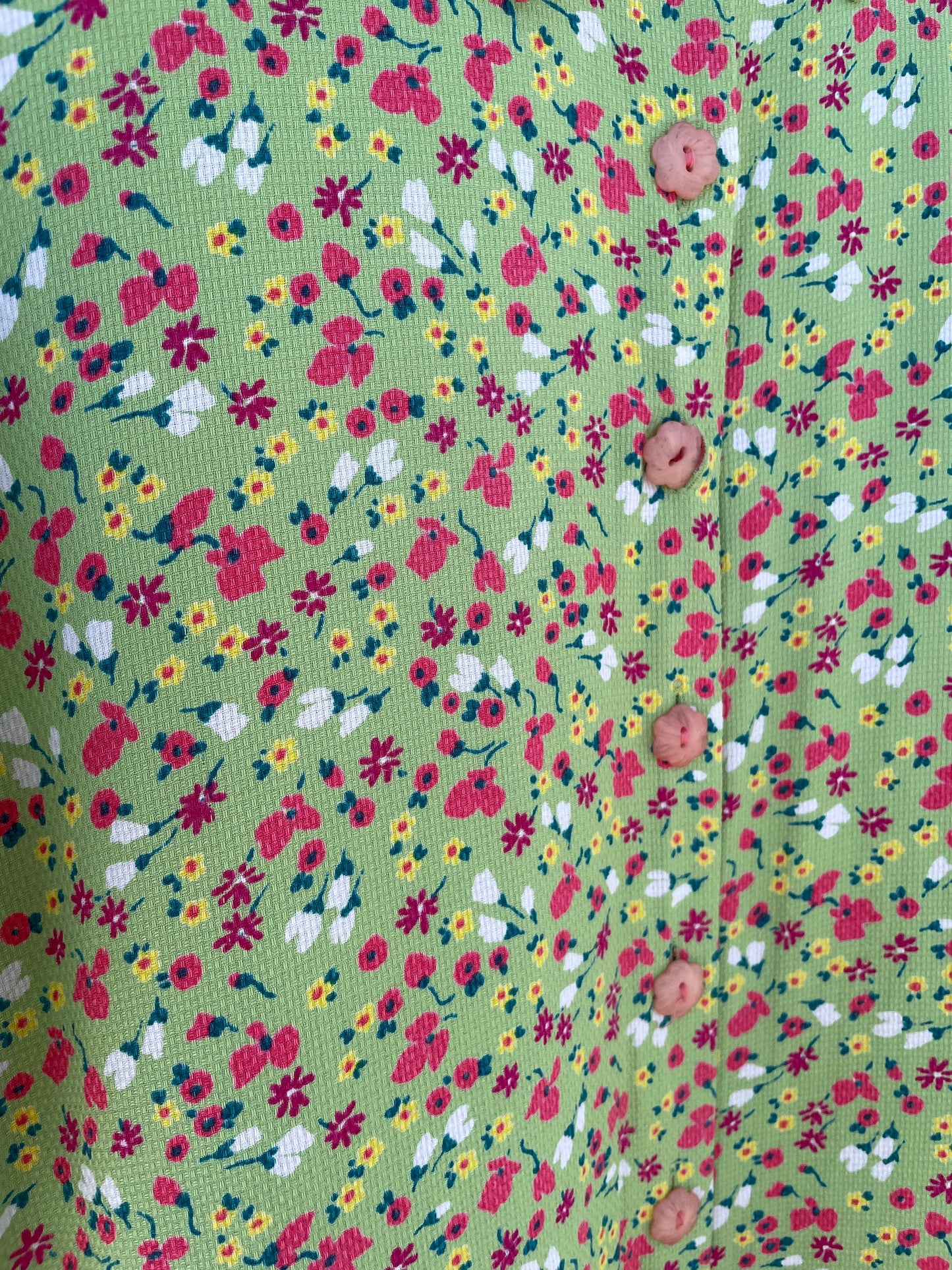 Vintage green flower top, Retro floral blouse, Cute summer shirt, Button-up oversized 70s blouse,