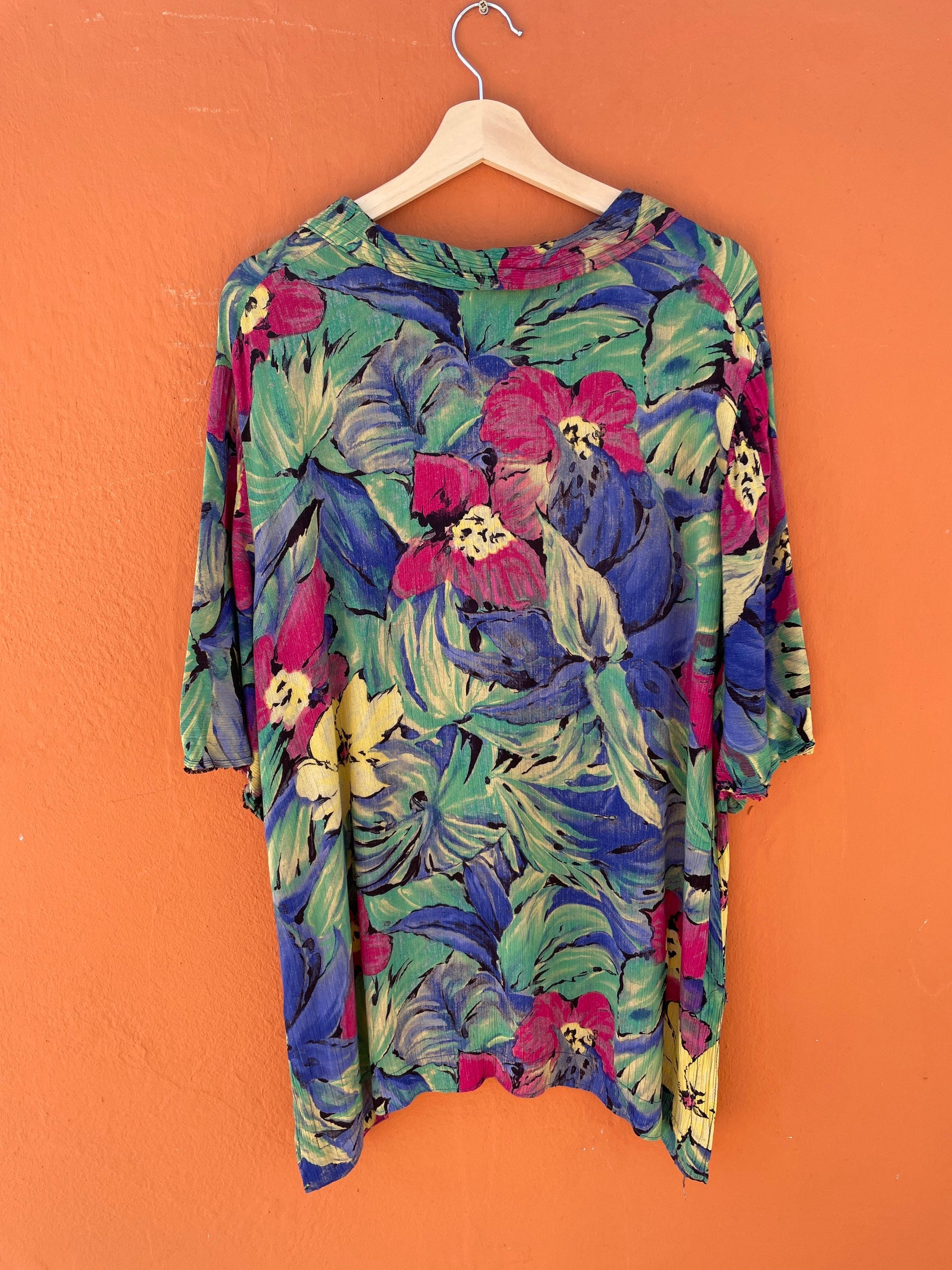 Vintage Oversized Tropical Shirt | Y2K Jungle Print Blouse | Retro Resort Vibes