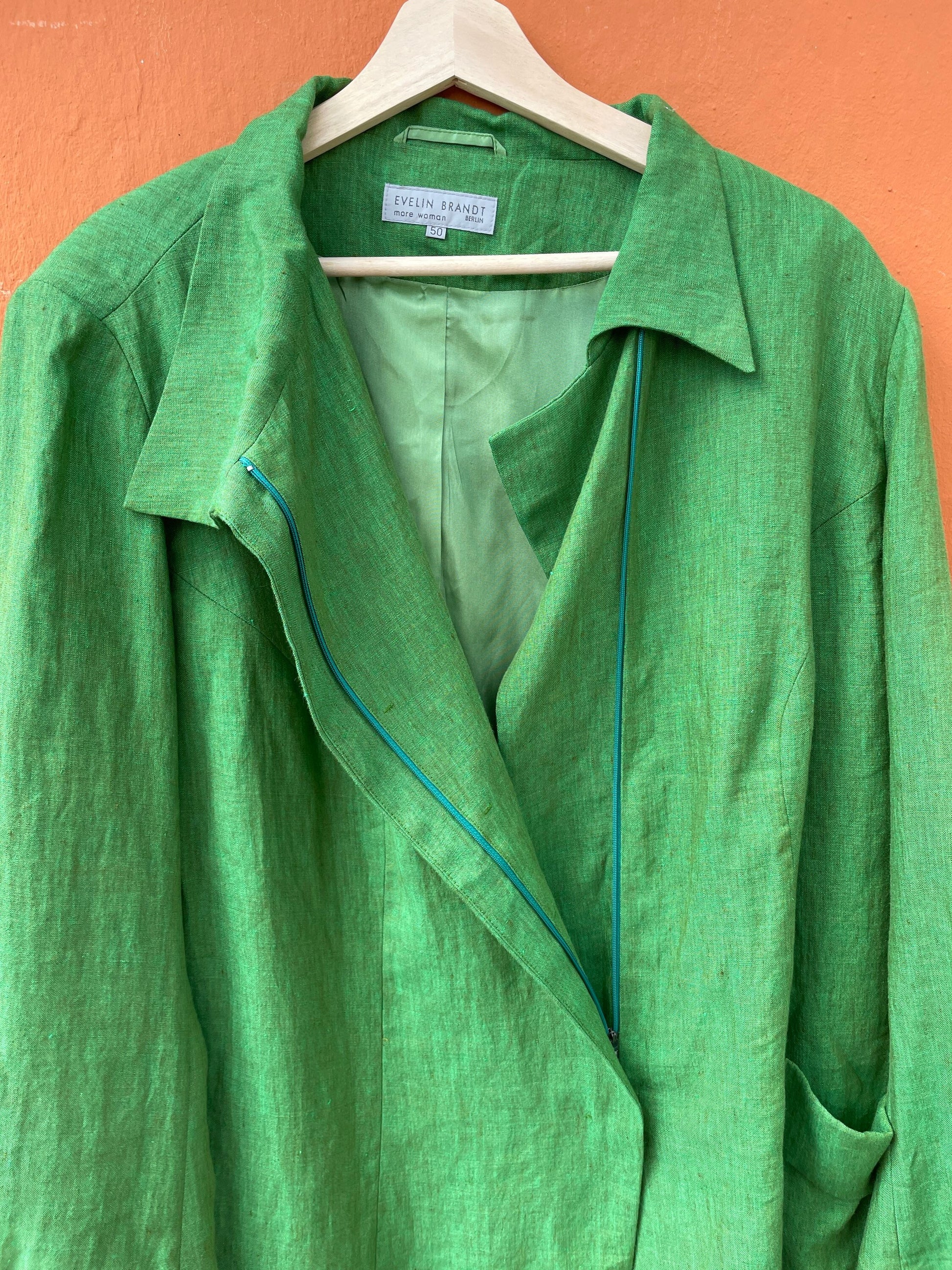 Vintage Emerald green linen blazer jacket, Berlin design feminine formal event wear, Classic design blazer