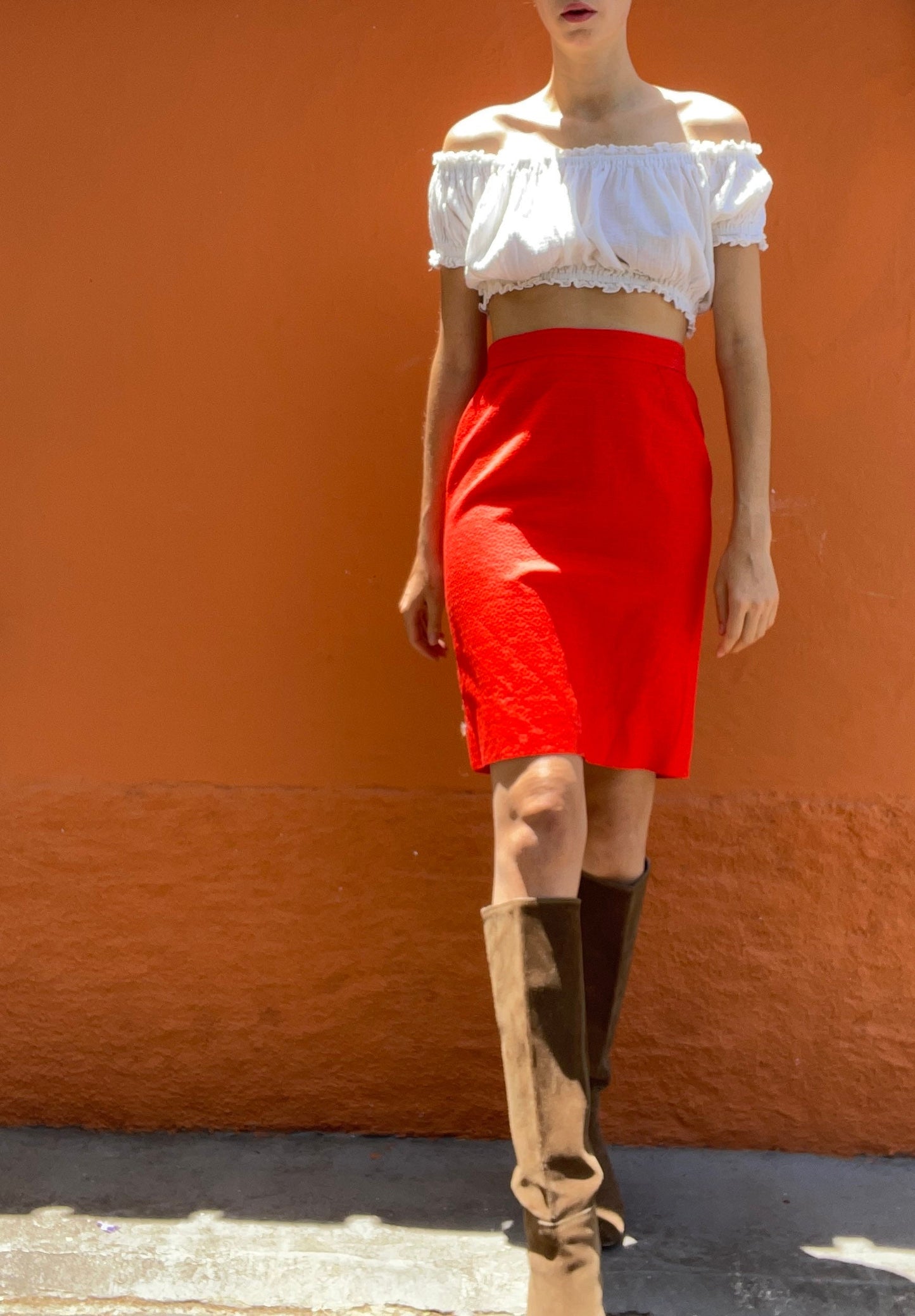 Vintage Scarlet Red Pencil Skirt | Retro 90s Officecore Vibes | Size S | Back Slit & Zipper Closure