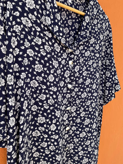 Vintage Blue Floral Cropped Blouse — additional view 9