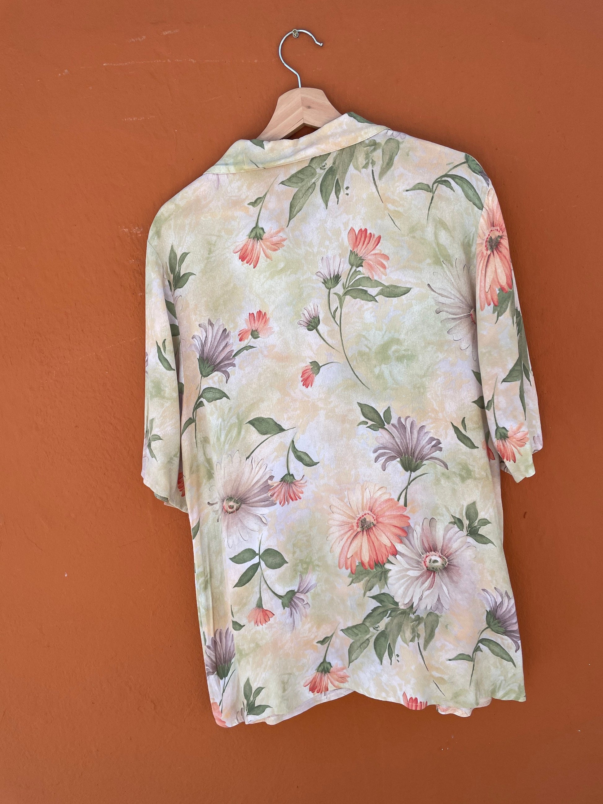 Vintage pastel floral blouse, Sweet flower patterned top, Cute summer shirt, Button-up oversized 70s blouse,