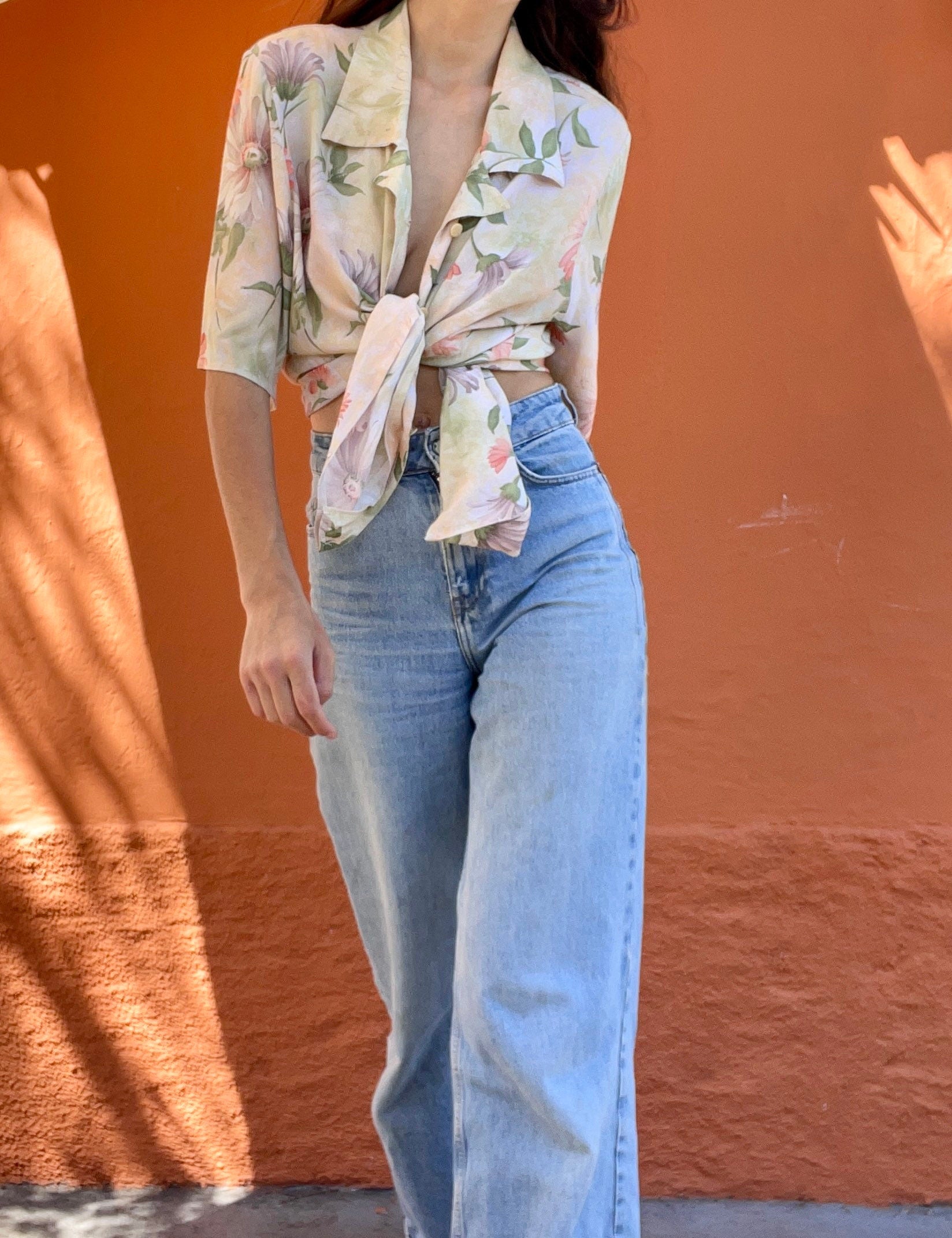 Vintage pastel floral blouse, Sweet flower patterned top, Cute summer shirt, Button-up oversized 70s blouse,