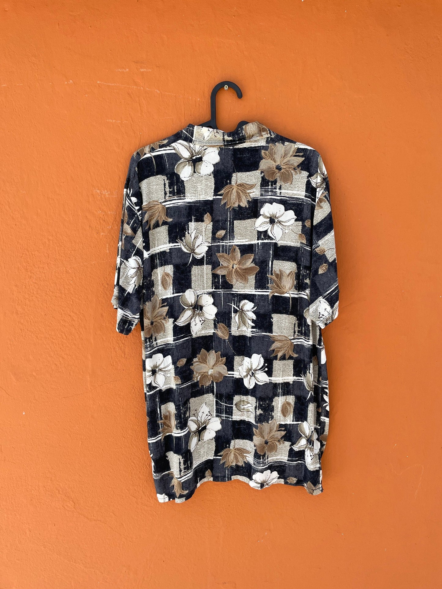 Vintage Groovy Woman Blouse Oversized 80s Retro Floral Shirt Lightweight Summer Hippie Top