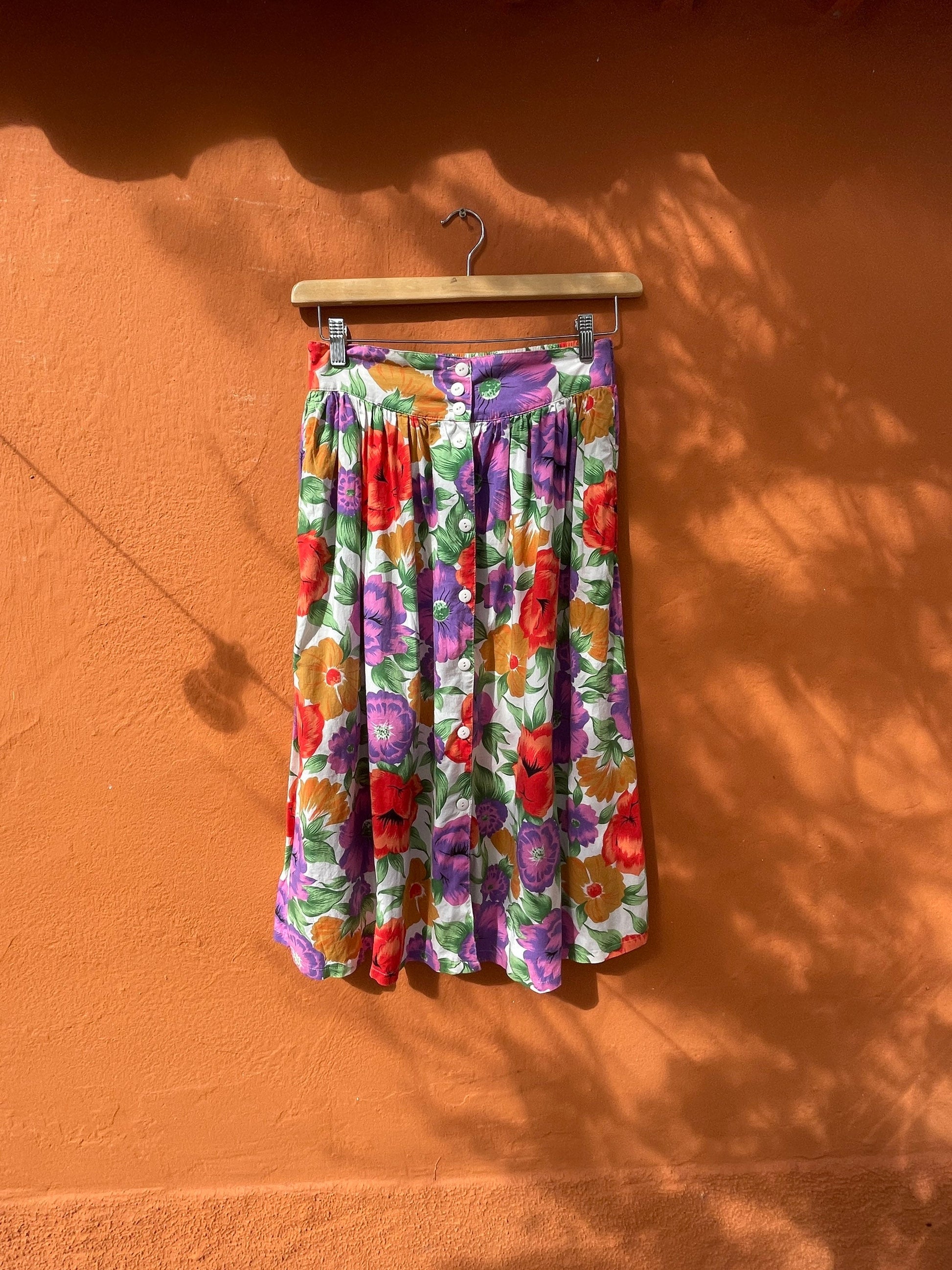 Cottage core floral midi skirt, High waist cotton summer skirt, True vintage Feminine clothing, Retro aesthetic skirt