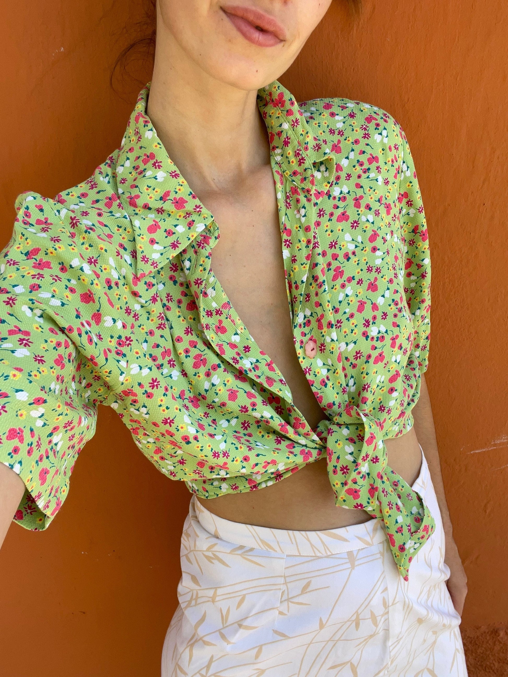 Vintage green flower top, Retro floral blouse, Cute summer shirt, Button-up oversized 70s blouse,