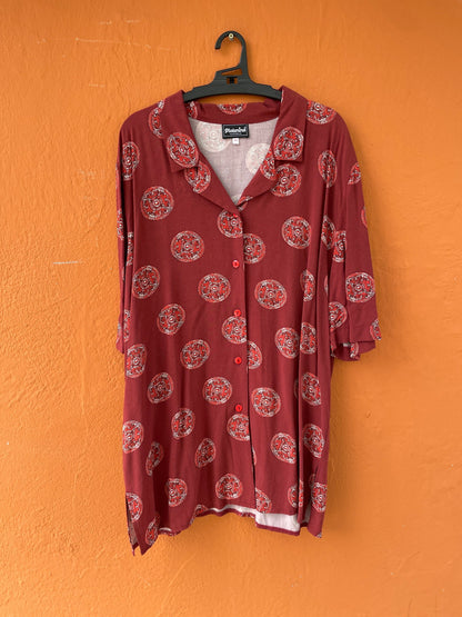 Colorful Vintage 70s Oversized Blouse — detail