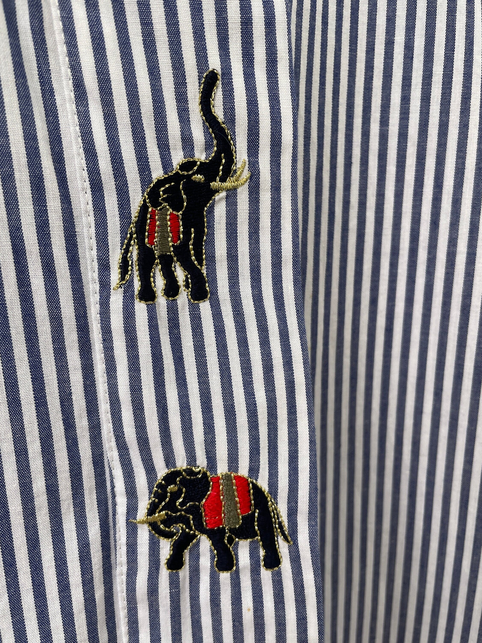 Elephant embroidered blue and white striped button up woman shirt, Vintage oxford shirt M