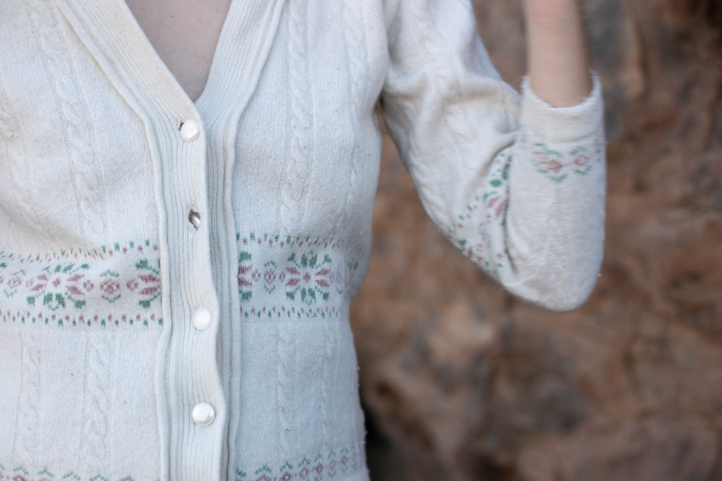 Vintage Roberta Puccini eggshell wool cardigan, Cottage core aesthetic jumper, Vintage Angora winter clothing, Unisex wool winter clothing