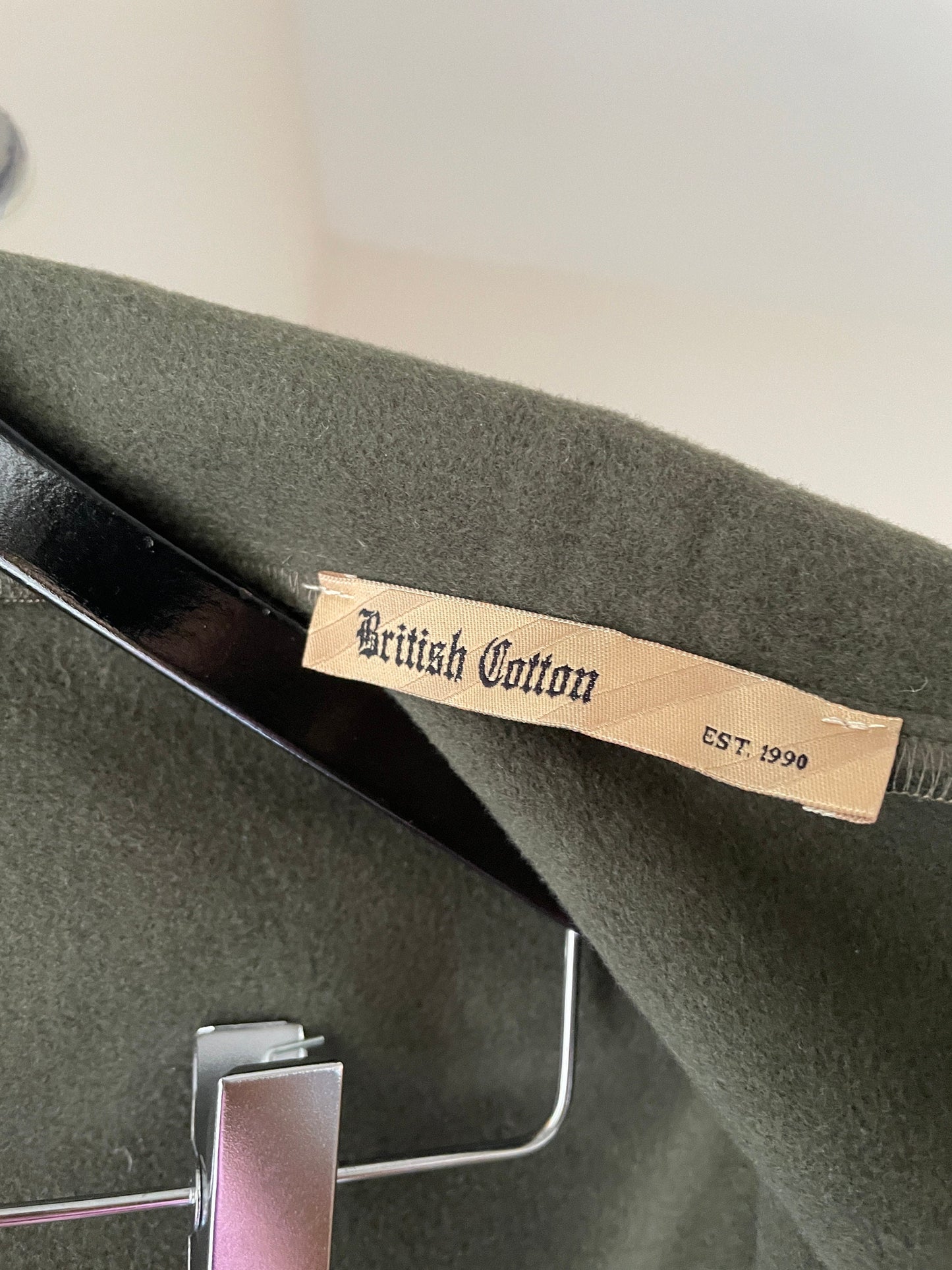 Vintage British Cotton Moss Green Poncho, Wool Donegal Cape, Claire Fraser Outlander Winter Wear, Cottagecore Scarf, One Size,Artistic Style