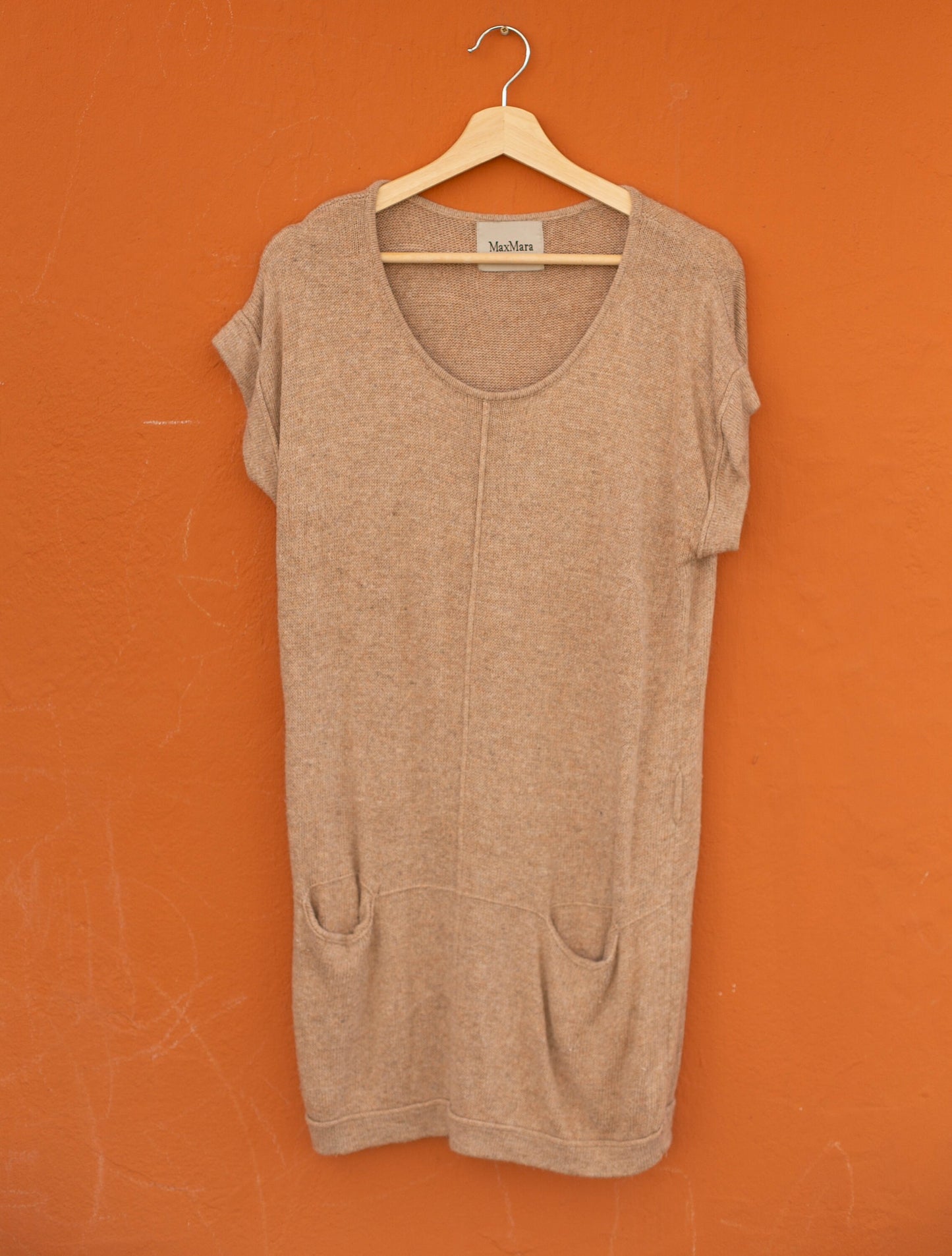 Max Mara Wool-Cotton Blend Beige Dress: Designer Elegance & Quality Fabric | Versatile Fashion Piece
