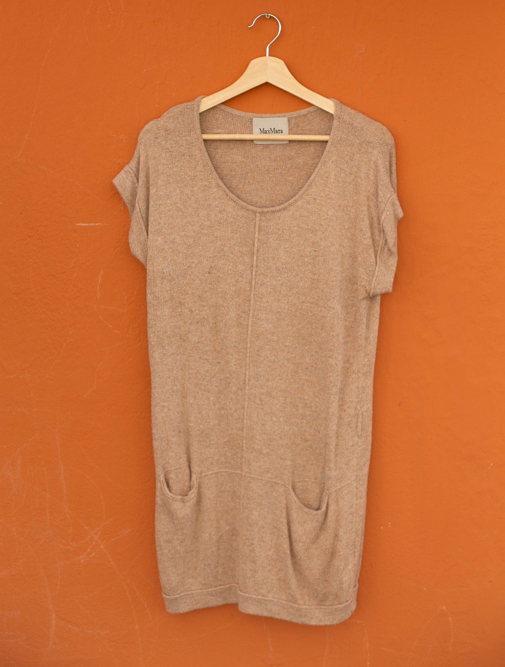 Max Mara Wool-Cotton Blend Beige Dress: Designer Elegance & Quality Fabric | Versatile Fashion Piece