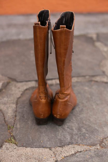 Vintage 1970s Italian Brown Lace-Up Boots — back view