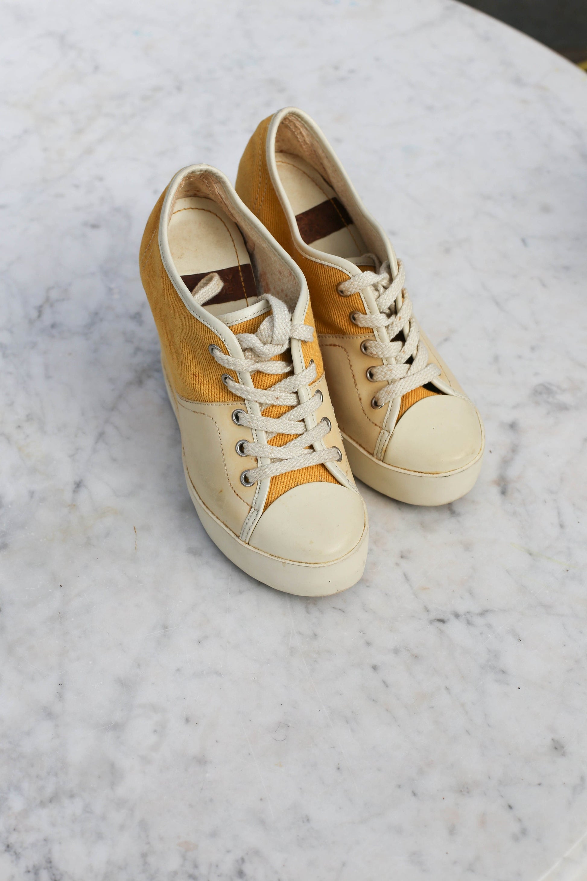 Vintage See by Chloé Yellow Wedge Sneakers – Size EU 37