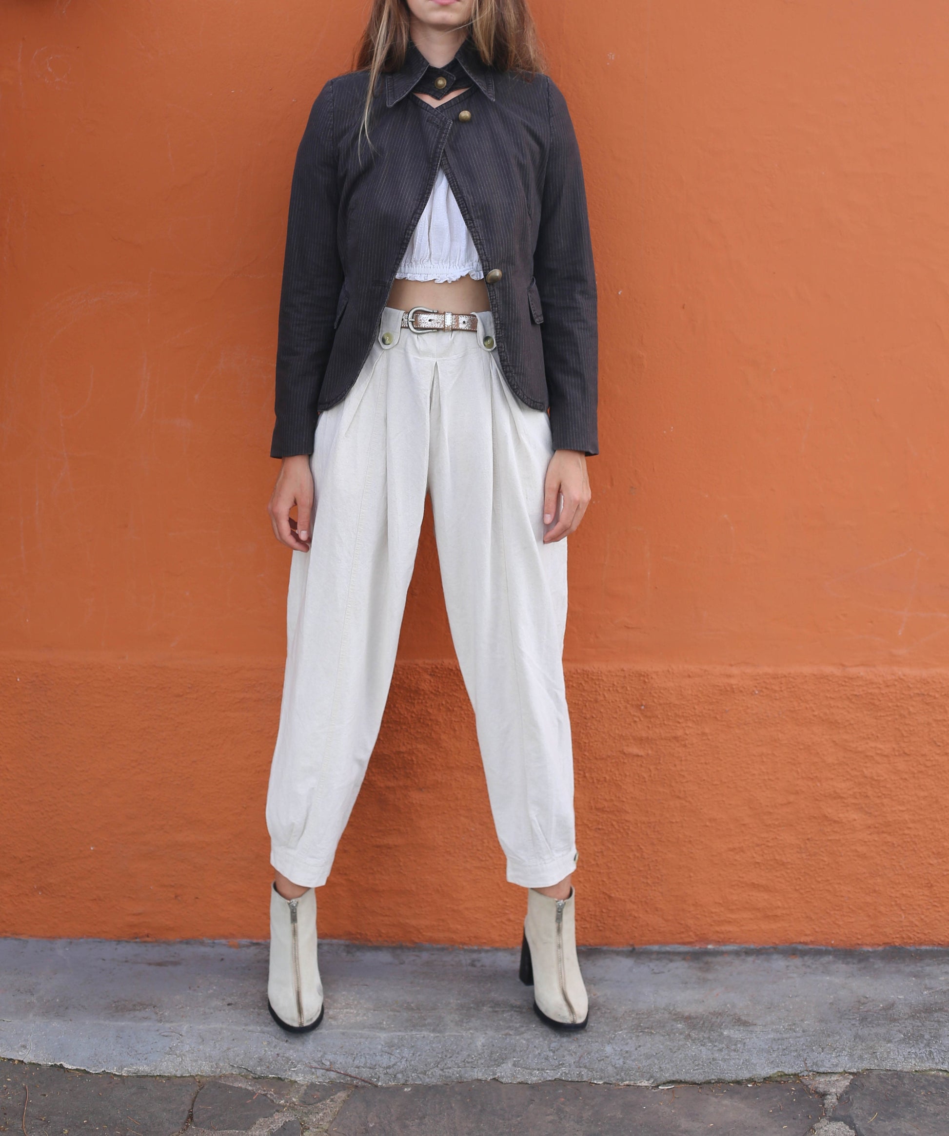 Vintage DRYKORN Brown Pinstripe Blazer XS - Cropped Cotton Jacket with Fitted Silhouette & Statement Buttons for Trendy Stylish Look