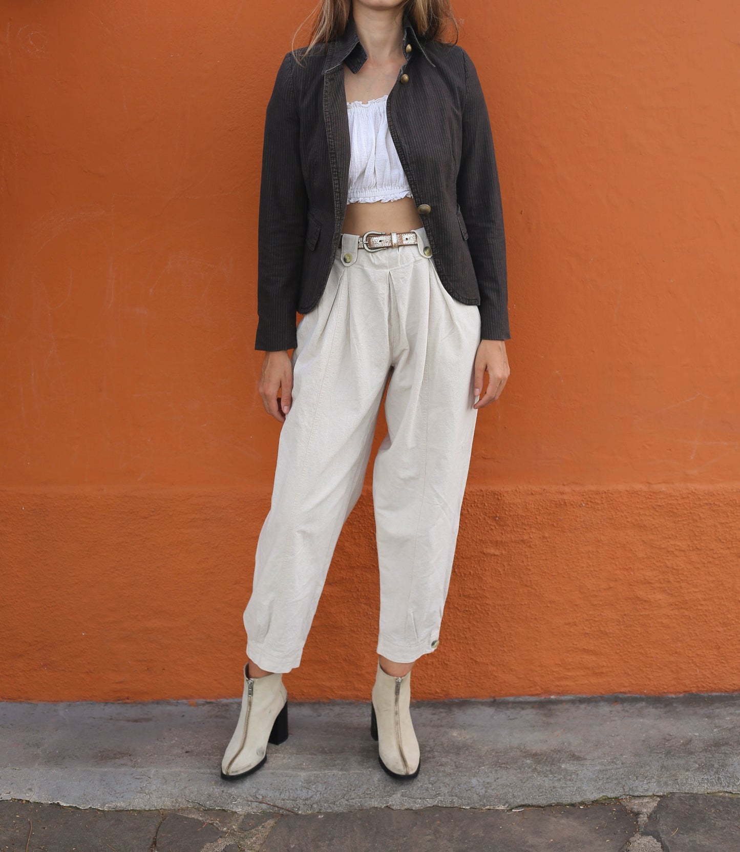 Vintage DRYKORN Brown Pinstripe Blazer XS - Cropped Cotton Jacket with Fitted Silhouette & Statement Buttons for Trendy Stylish Look