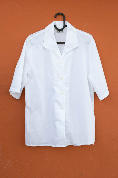Vintage white button up blouse, White collared Burberrys of London shirt, Woman button up shirt, Oxford summer blouse,