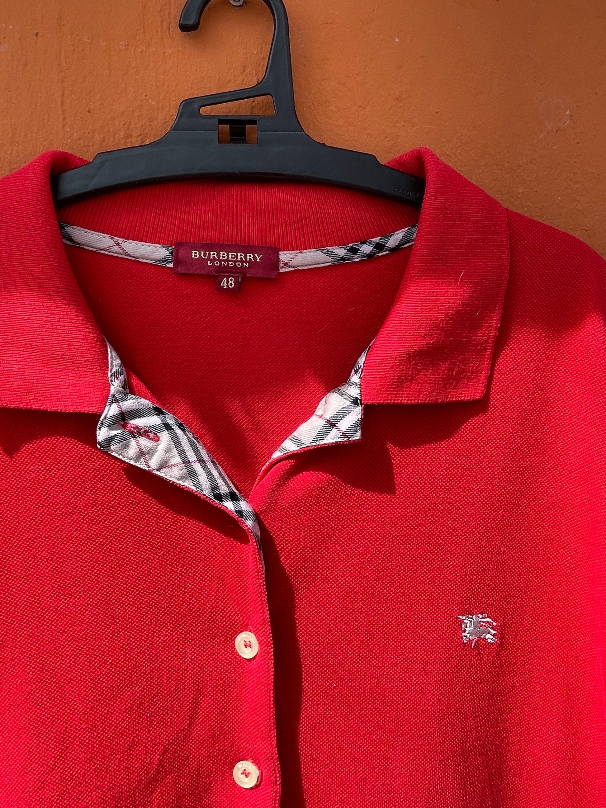 Vintage Burberry red polo shirt – check collar, logo detail, size M-L, Y2K designer button top