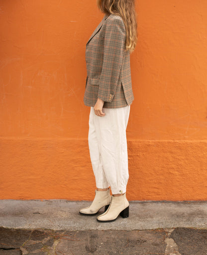 Vintage Wool Plaid Blazer — fabric close-up