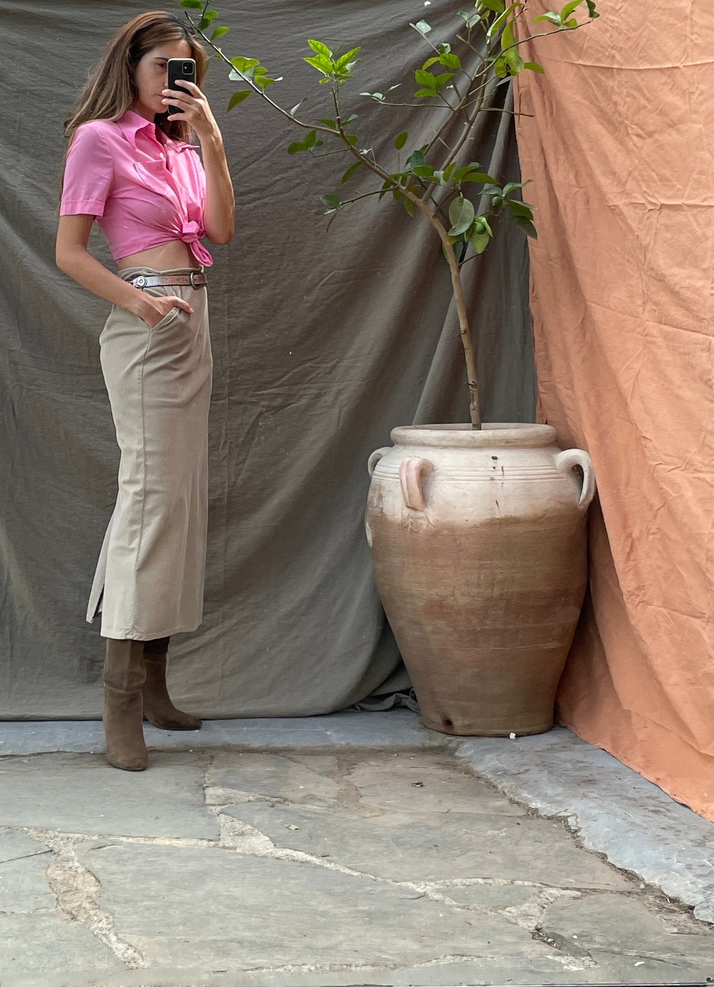 Vintage Bubblegum Pink Blouse - Feminine Button-Down - Casual Chic barbiecore outfit