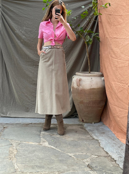 Vintage Bubblegum Pink Button-Down Blouse — fabric close-up