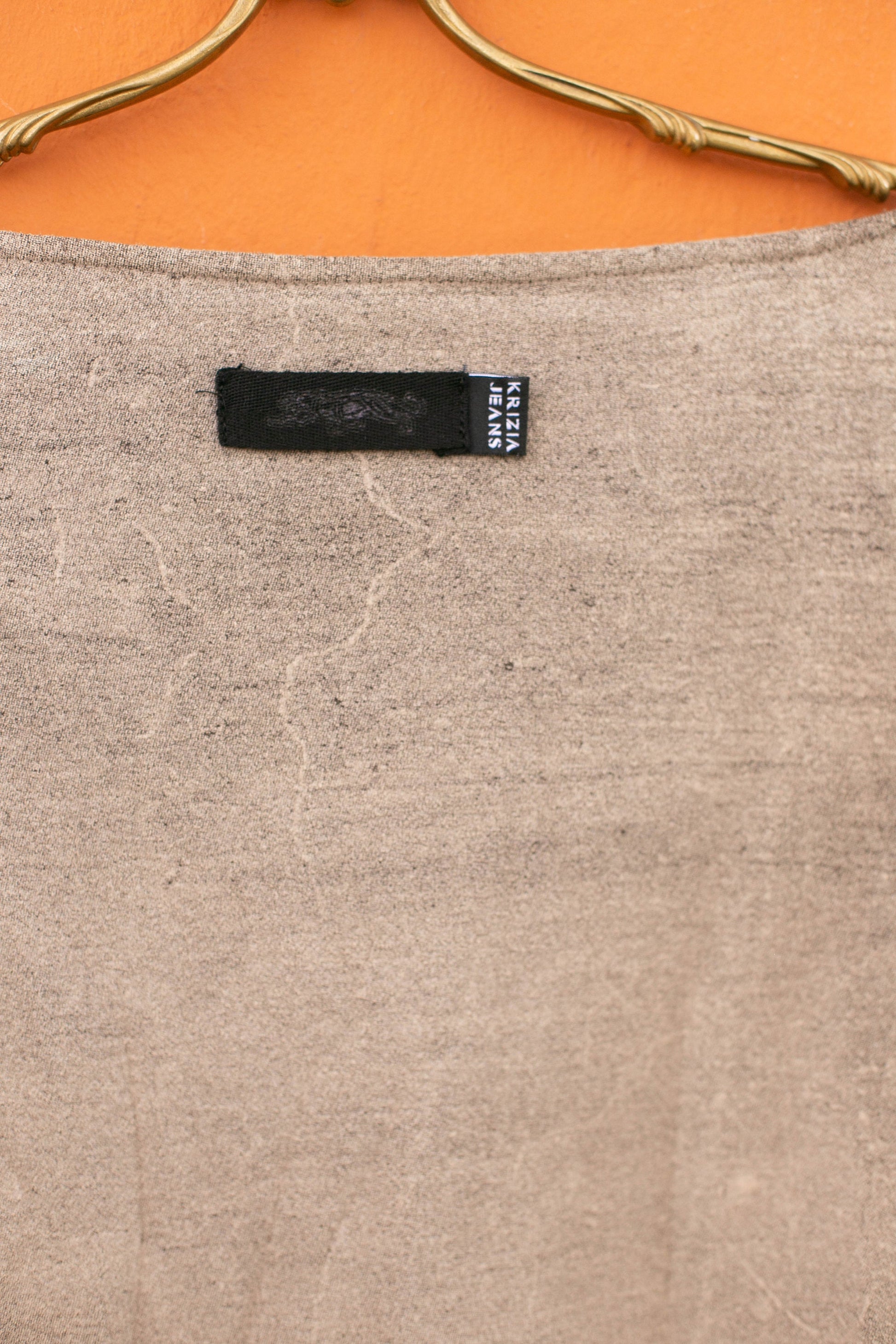 Designer Vintage Grey Shirt by Krizia Jeans: 90s Retro Sophistication & Timeless Charm