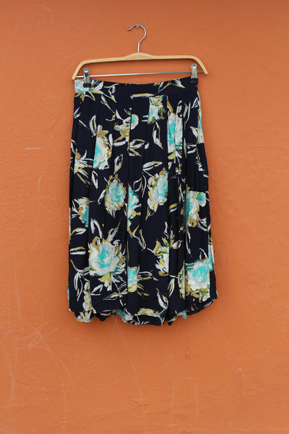Vintage Black Floral Midi Skirt with Blue Pleats